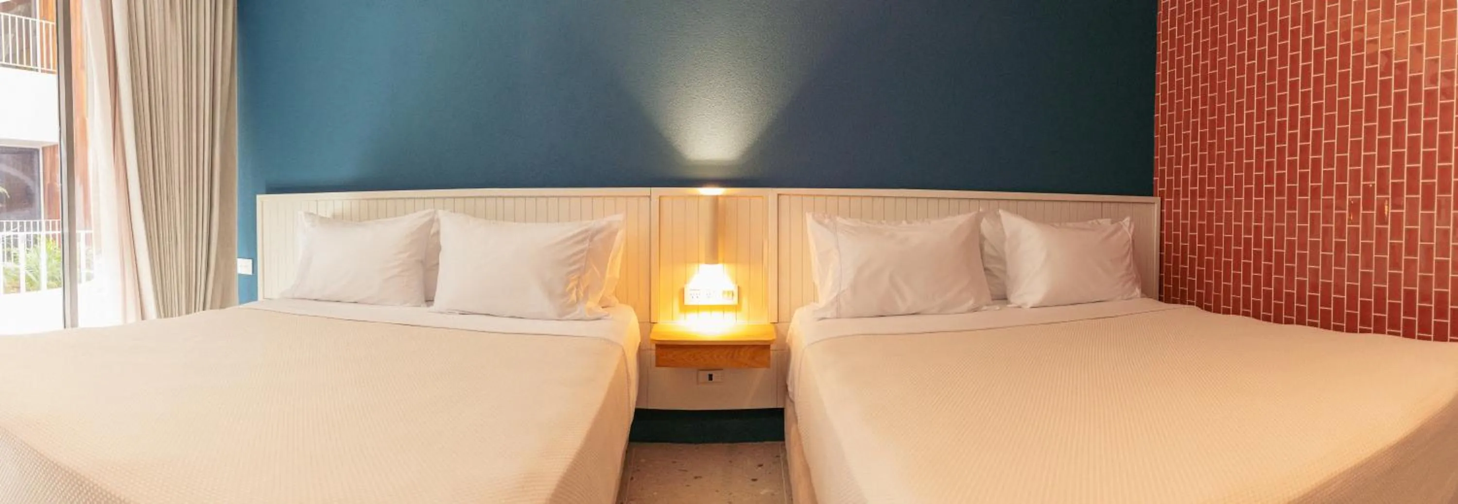 Bed in Zapadilly Tree Hotel