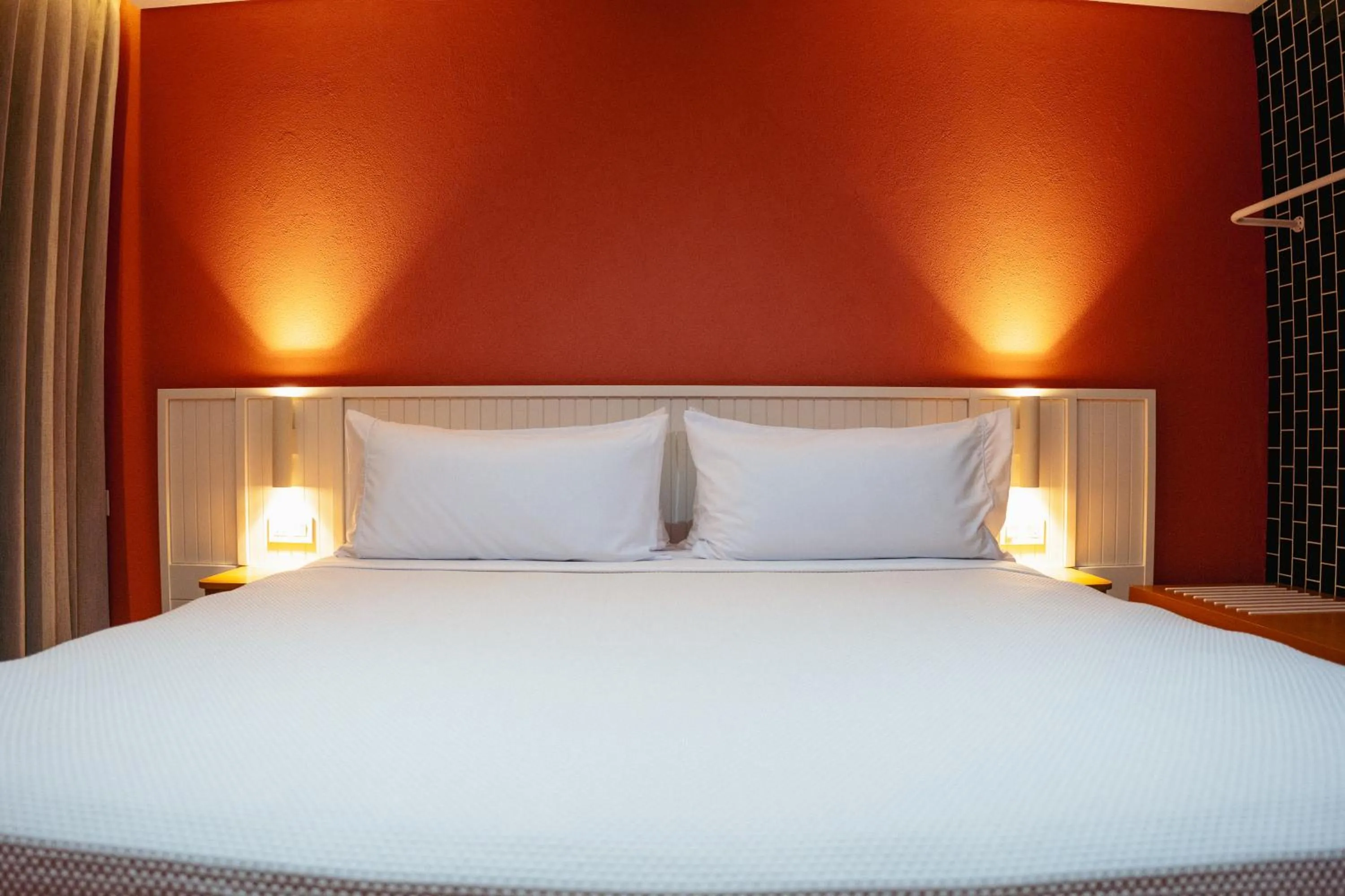 Bed in Zapadilly Tree Hotel