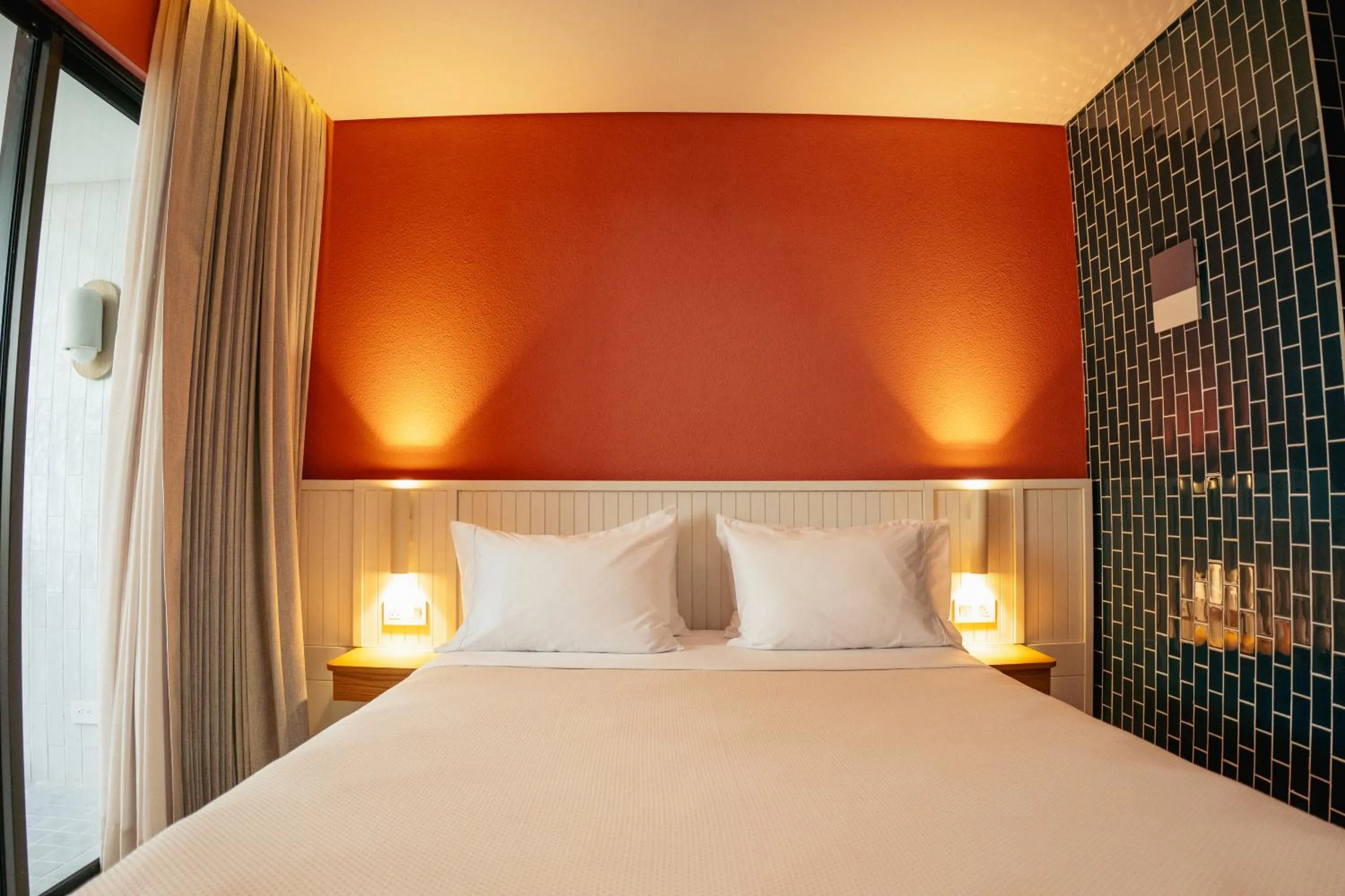 Bed in Zapadilly Tree Hotel