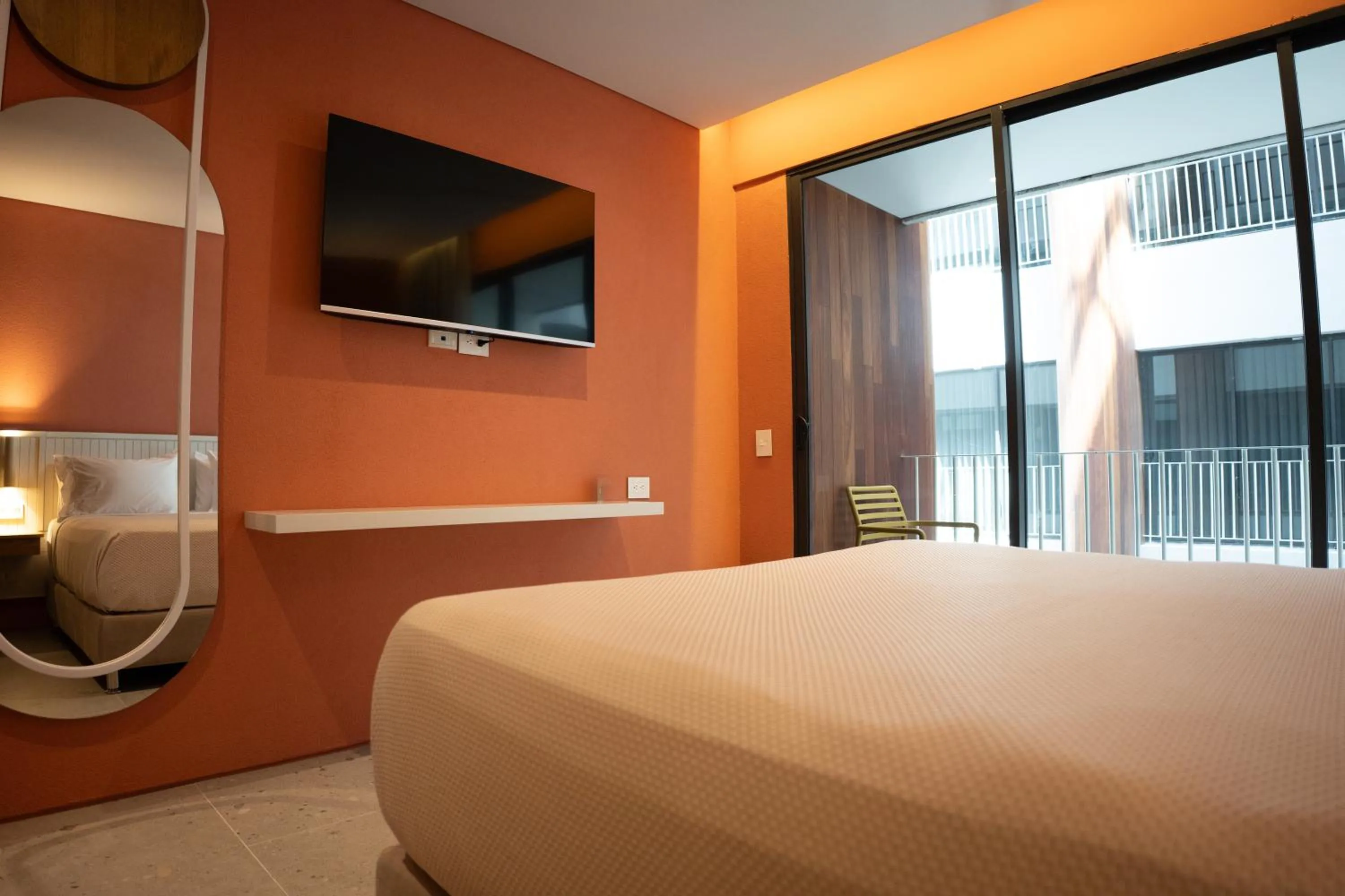 Bed in Zapadilly Tree Hotel