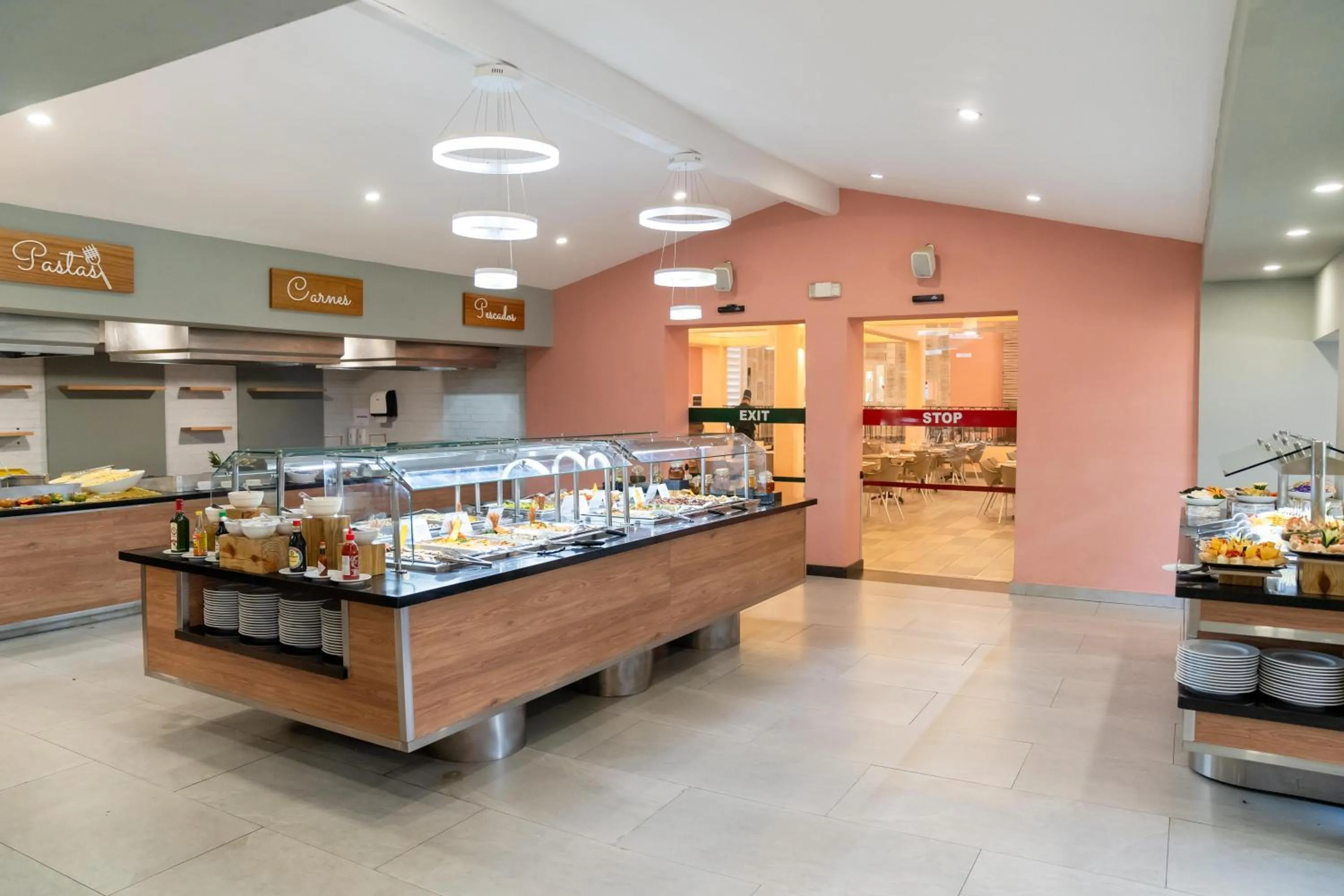 Restaurant/places to eat in Emotions by Hodelpa - Juan Dolio