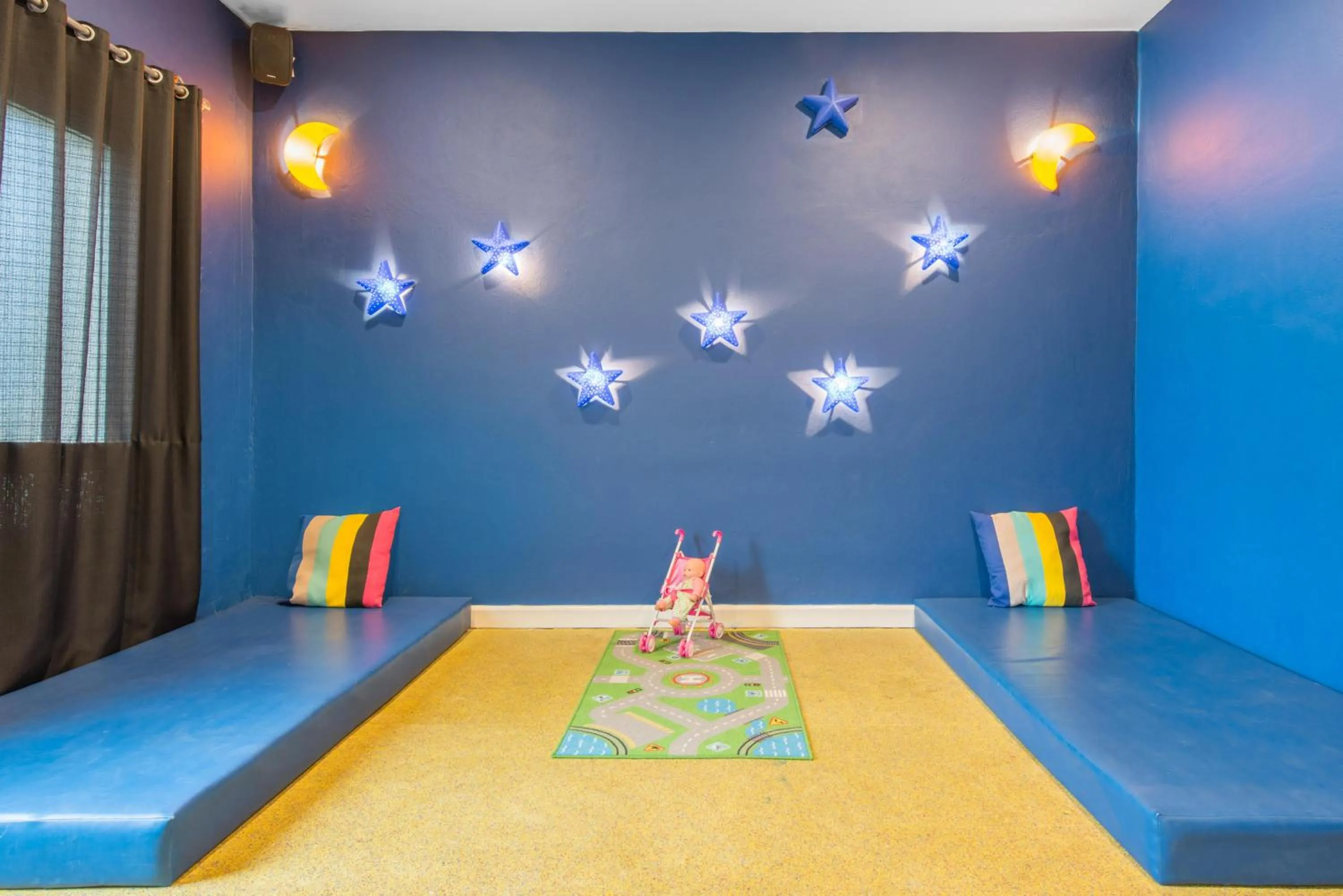 children, Bed in Emotions by Hodelpa - Juan Dolio