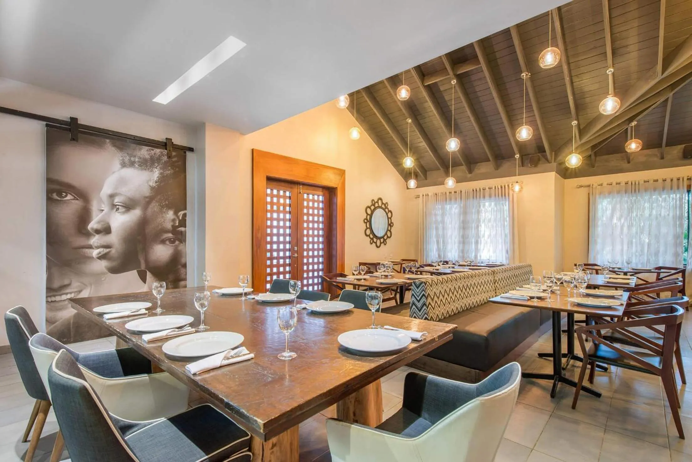 Restaurant/places to eat in Emotions by Hodelpa - Juan Dolio