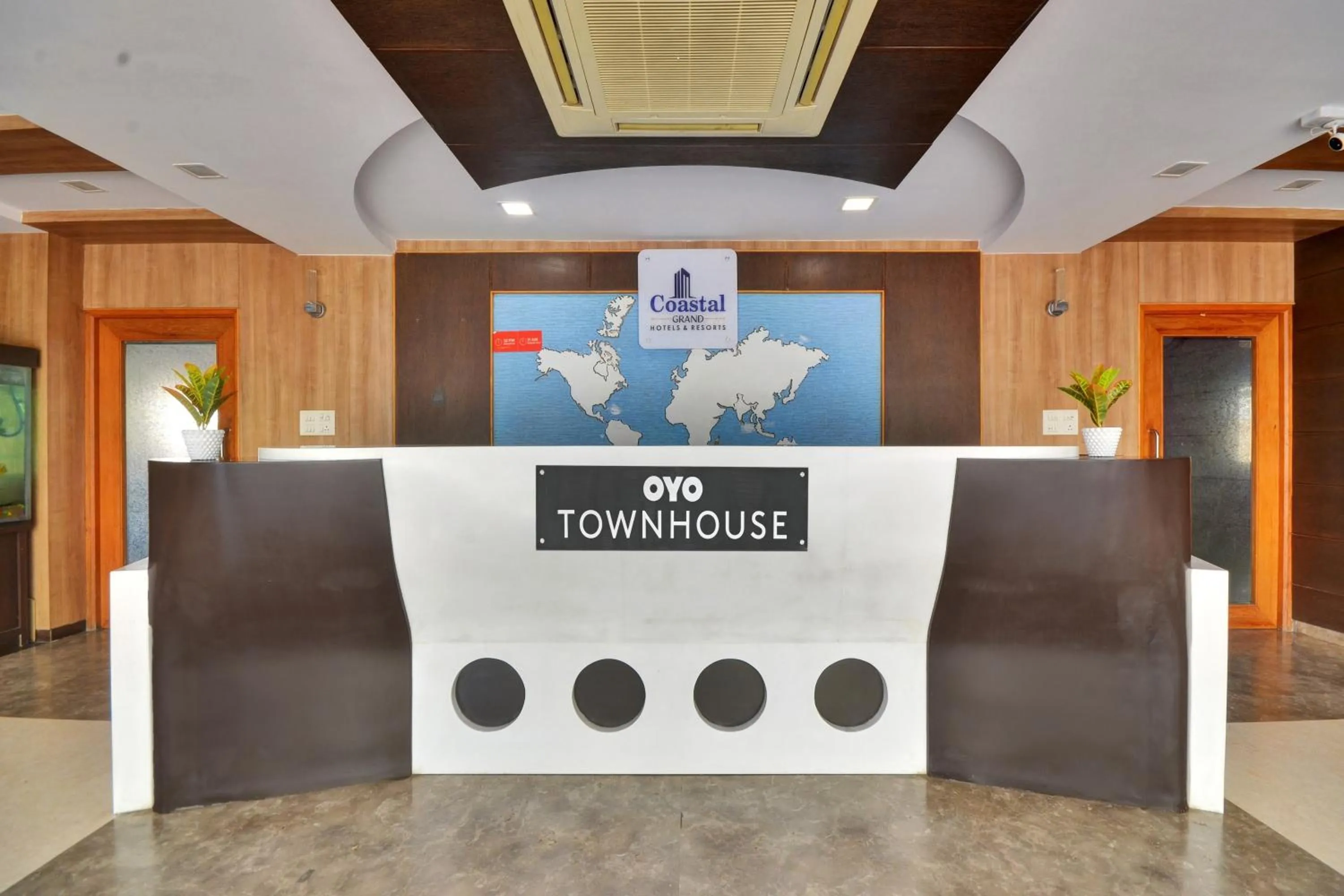 Lobby or reception in Townhouse Coastal Grand Hotels and Resorts