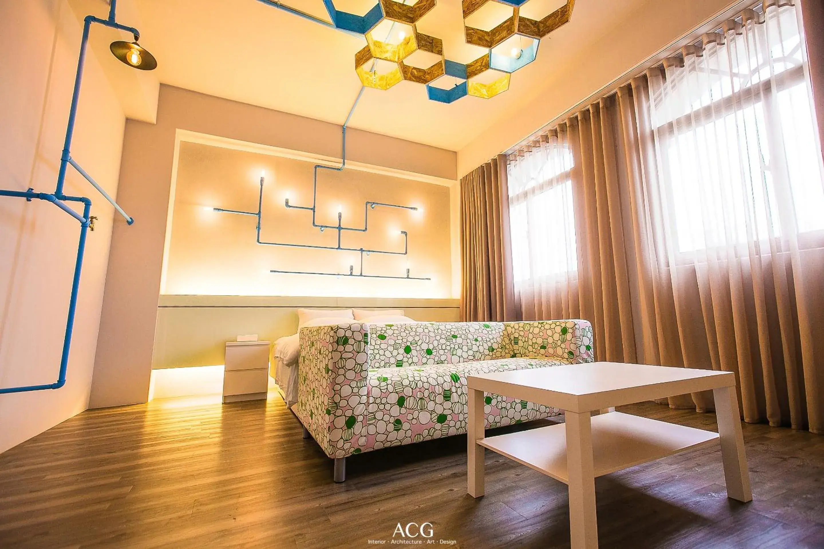 Deluxe King Suite in Art Zone Deluxe King Suite in Art Zone