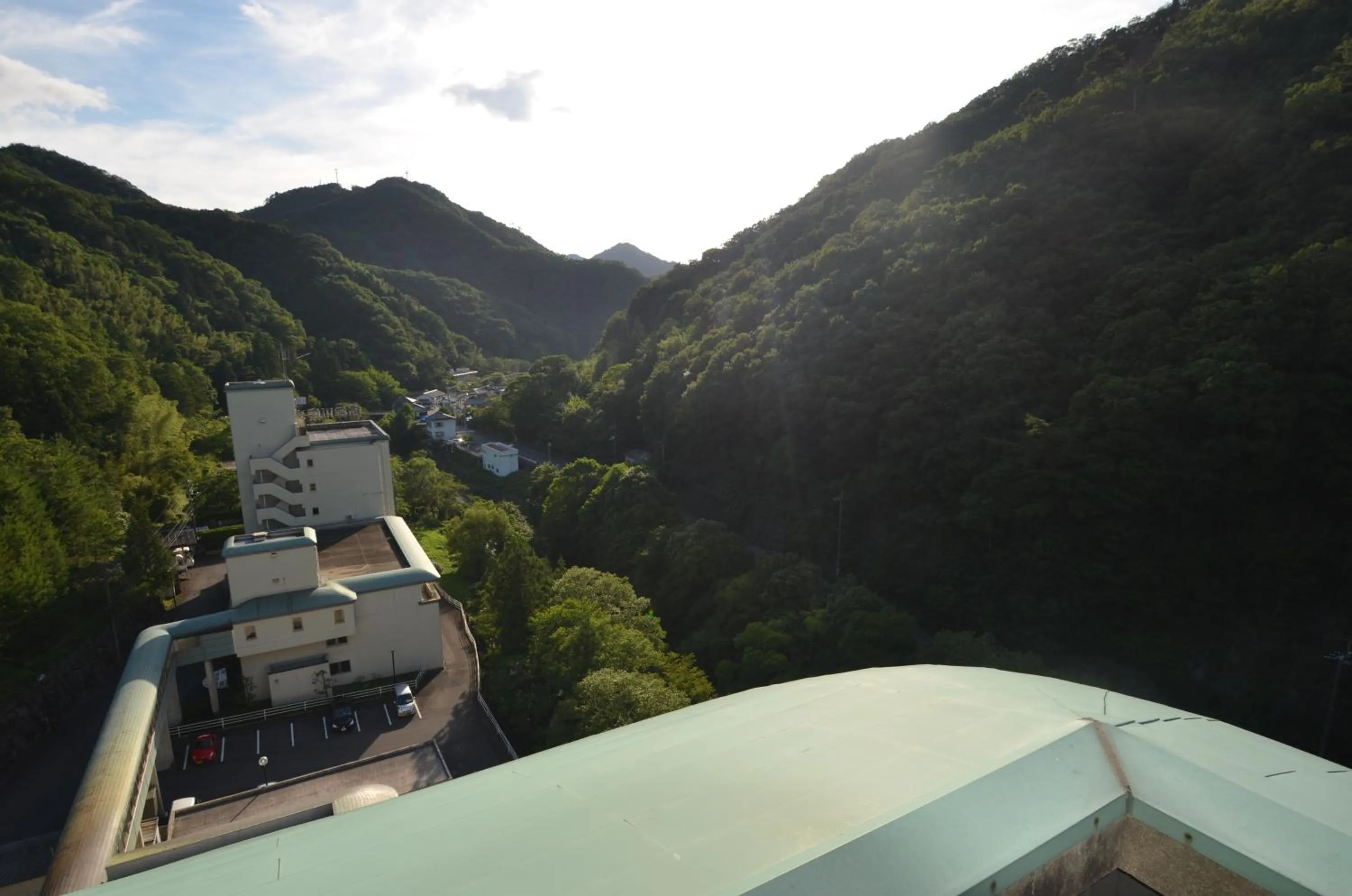 Mountain view in Shin Kabakawa Kanko Hotel