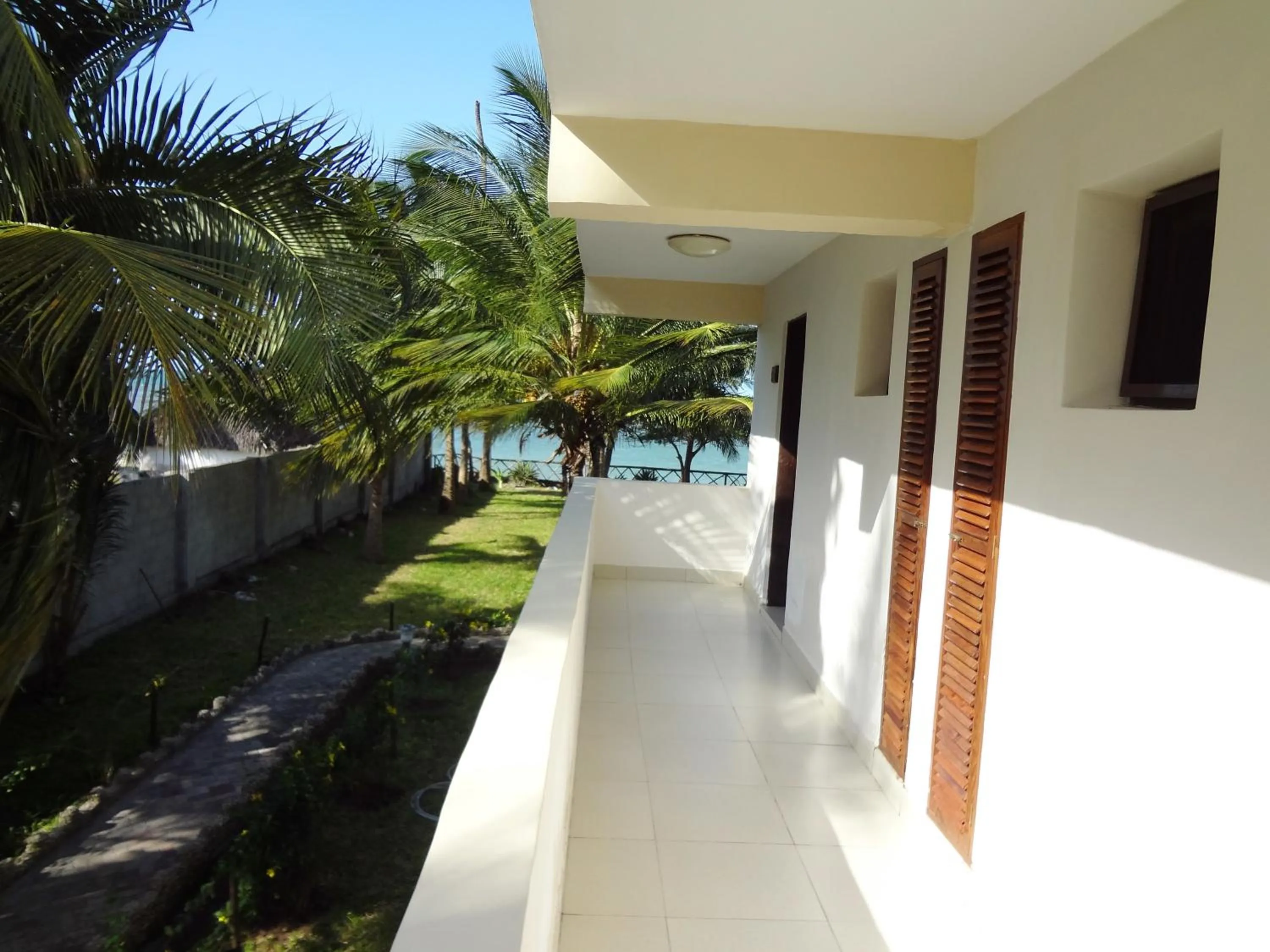 Property building in Oceanic Bay Hotel & Resort