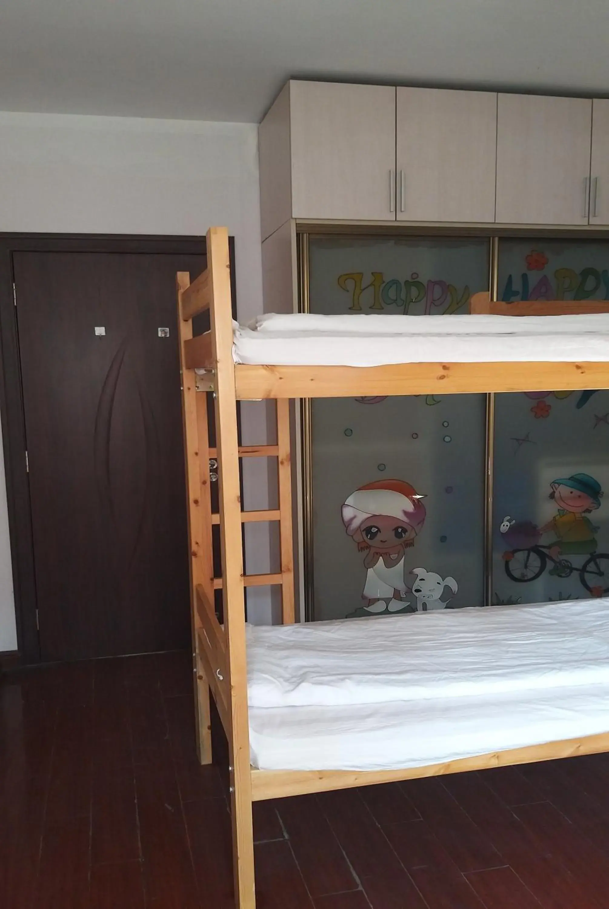 Bed in 4-Bed Female Dormitory Room in Makerhouse Hostel Bed in 4-Bed Female Dormitory Room in Makerhouse Hostel