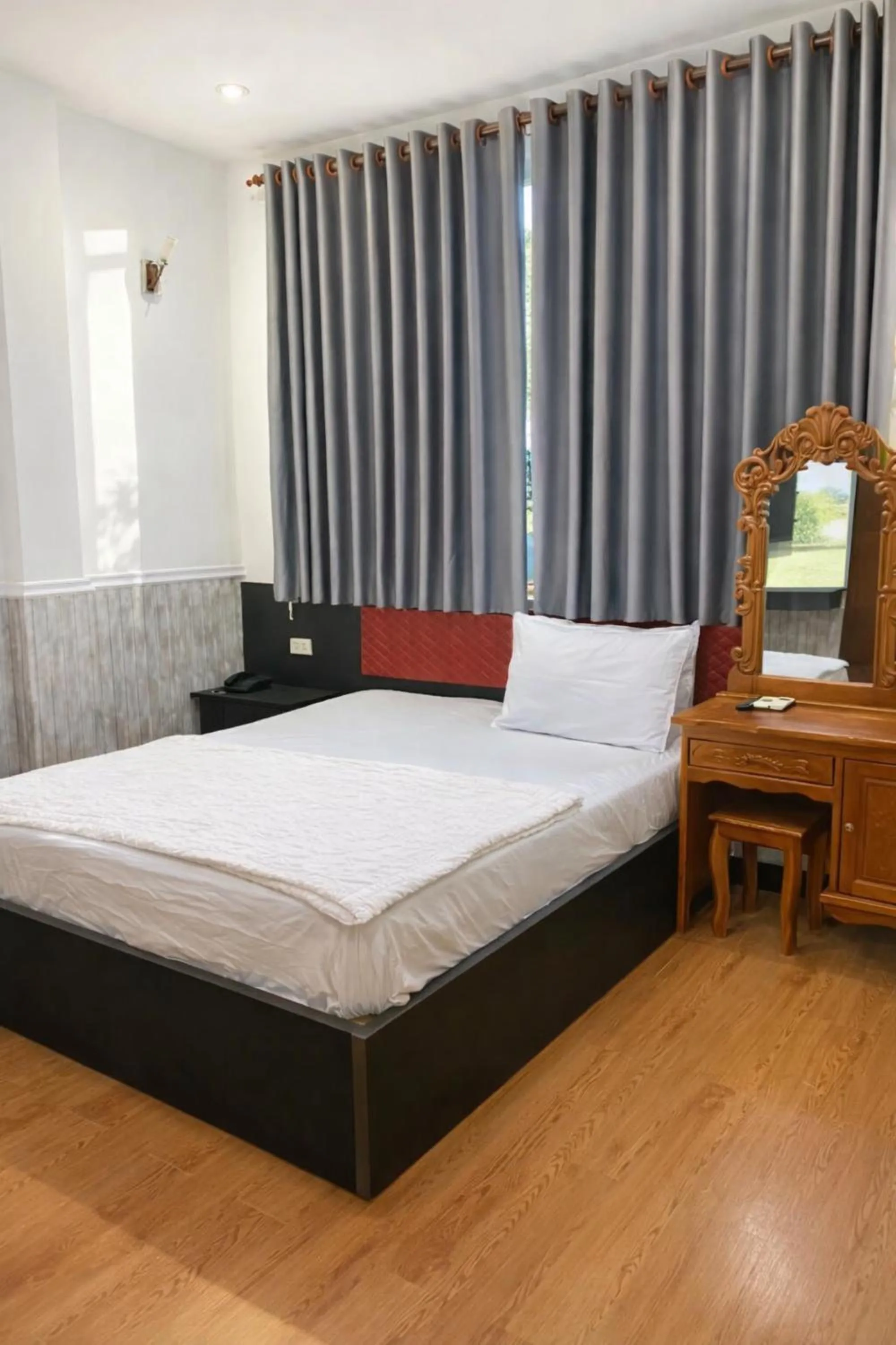 Bed in Minh Hà Hotel Hồ Chí Minh