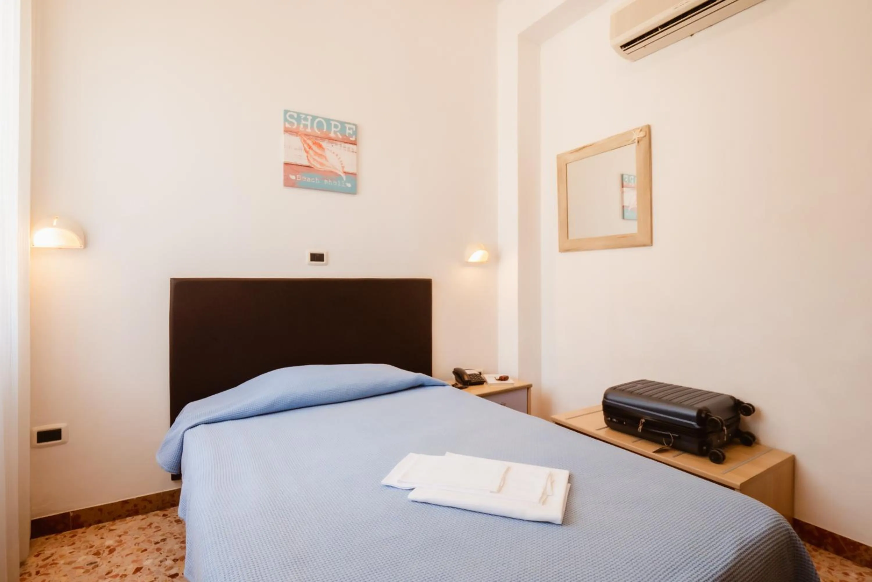 Bed in Hotel Villa del Mare