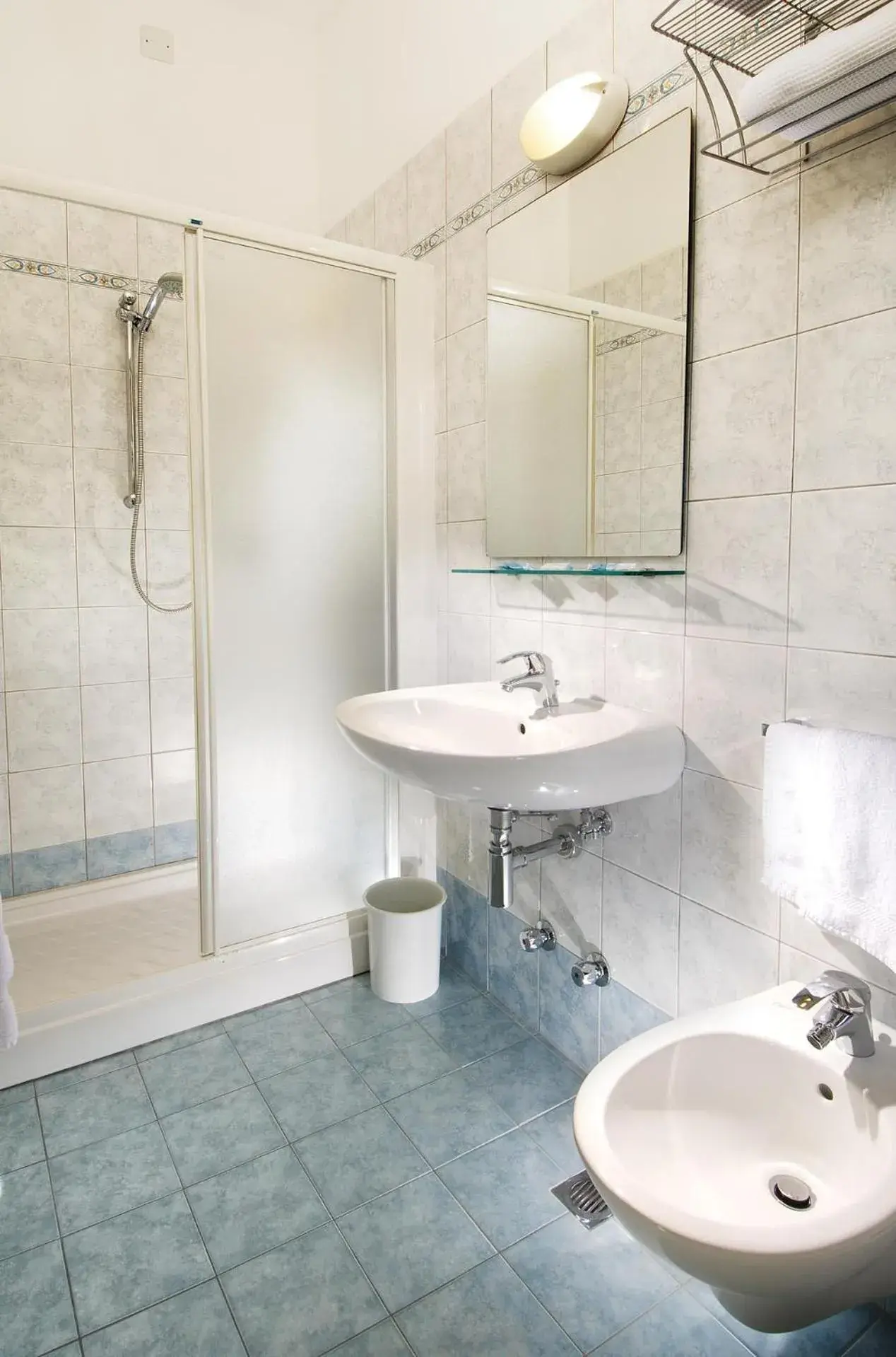 Economy Double or Twin Room in Hotel Trieste Economy Double or Twin Room in Hotel Trieste