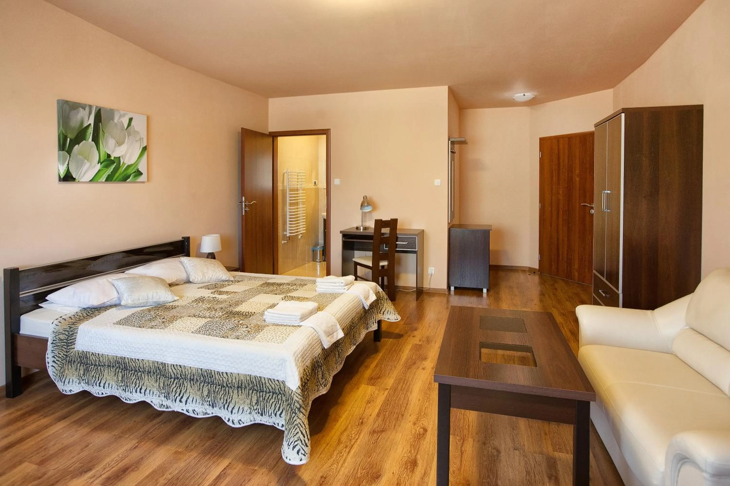 Photo of the whole room, Bed in Zajazd Beskidy