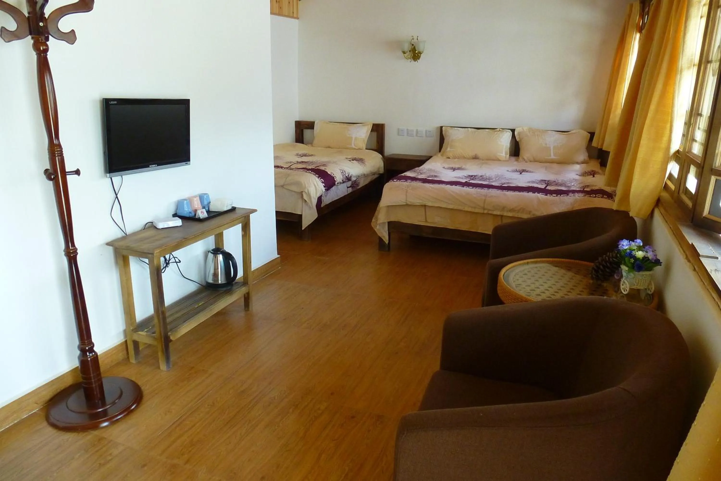 Other, Bed in Tourist Courtyard Hotel