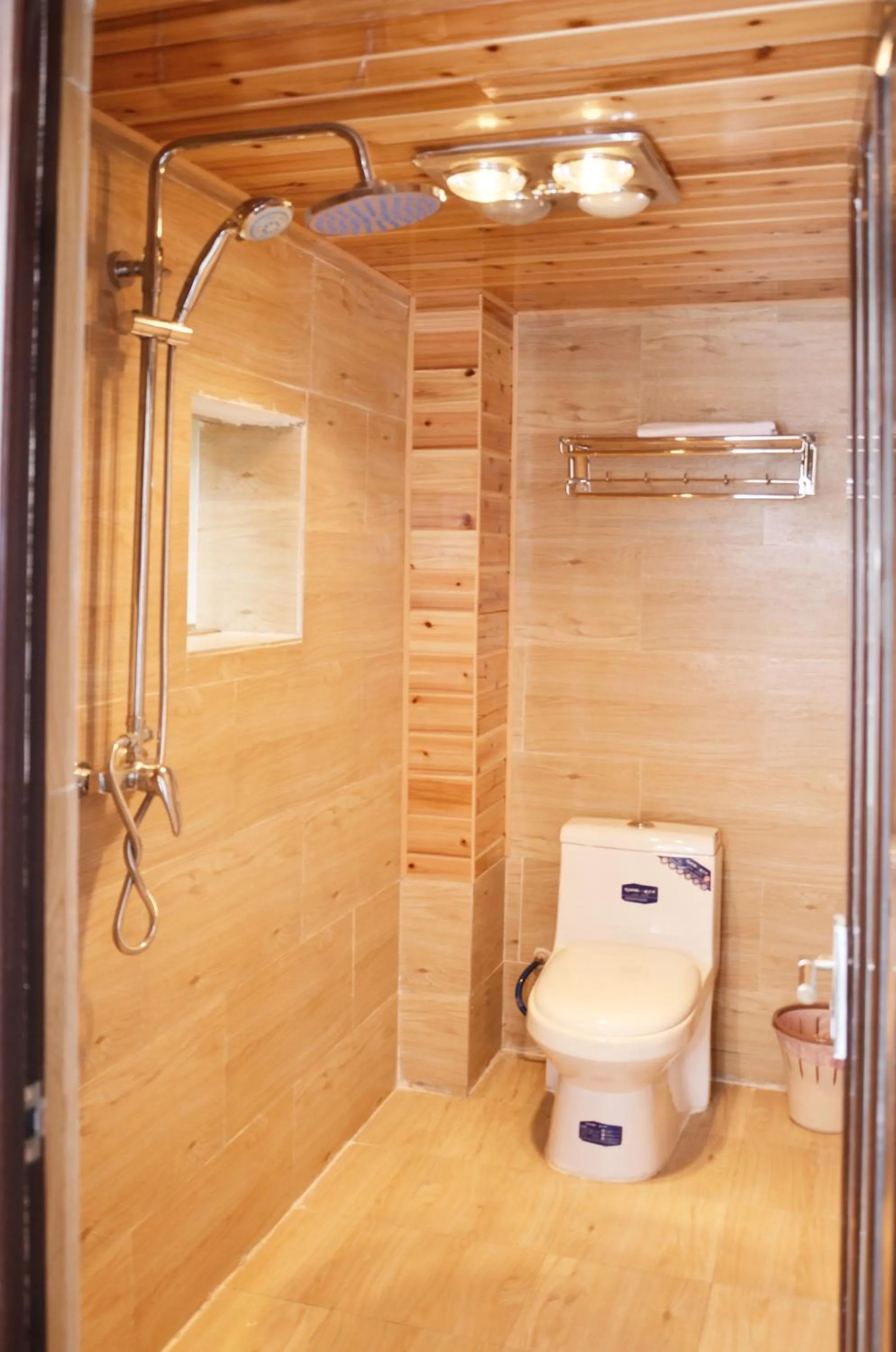 Bathroom in Tourist Courtyard Hotel