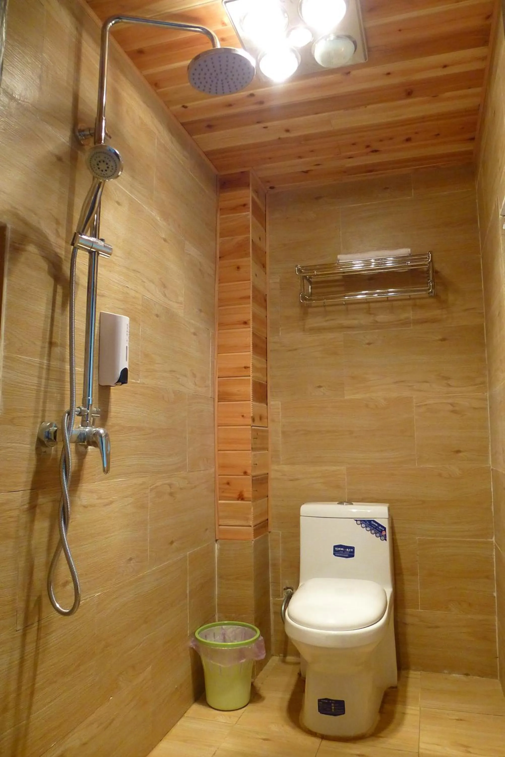 Bathroom in Tourist Courtyard Hotel