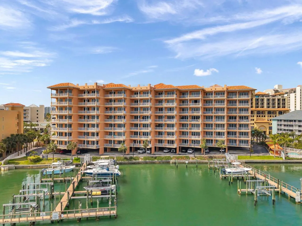 Harborview Grande Unit 207
