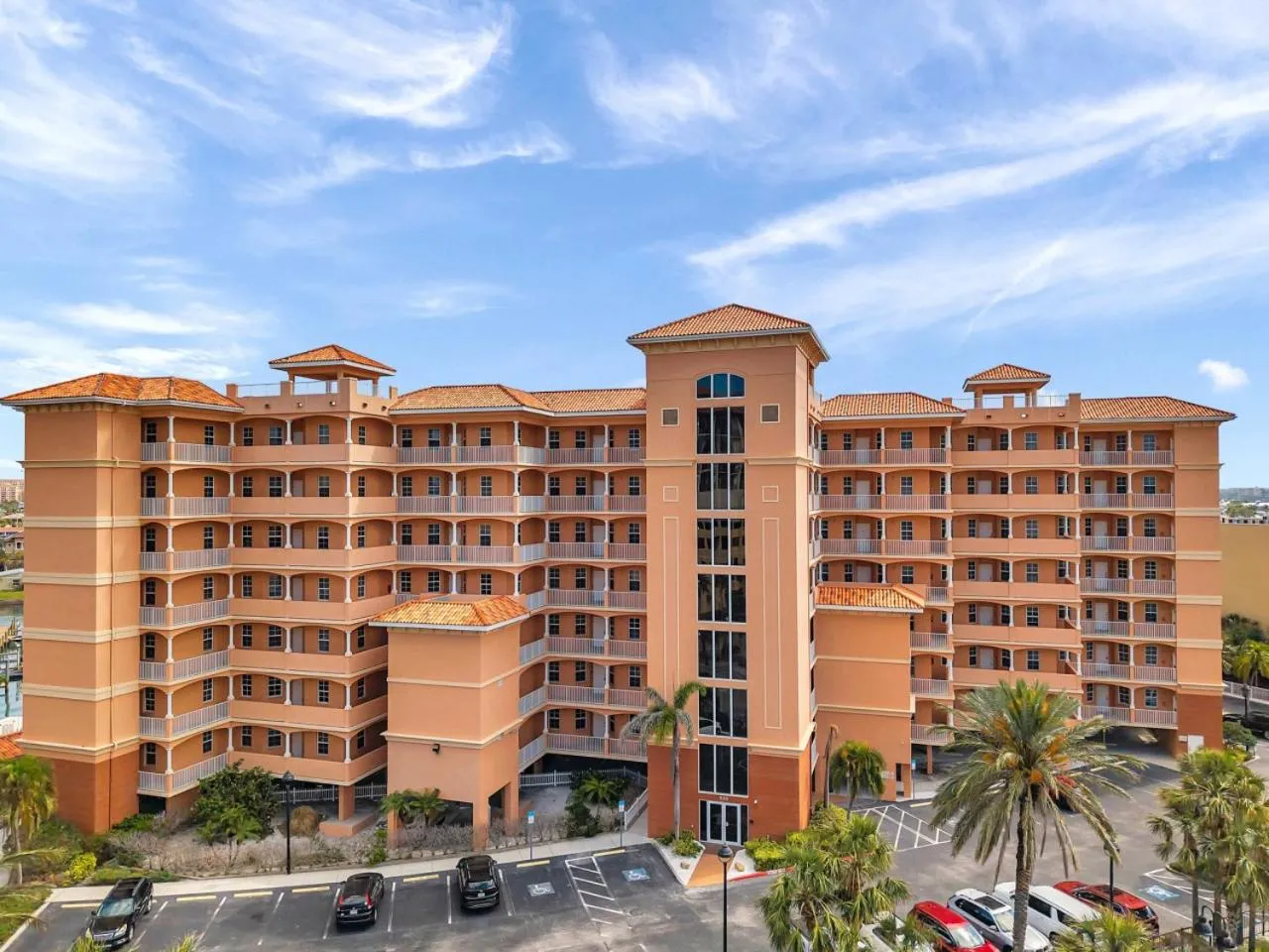 Harborview Grande Unit 207