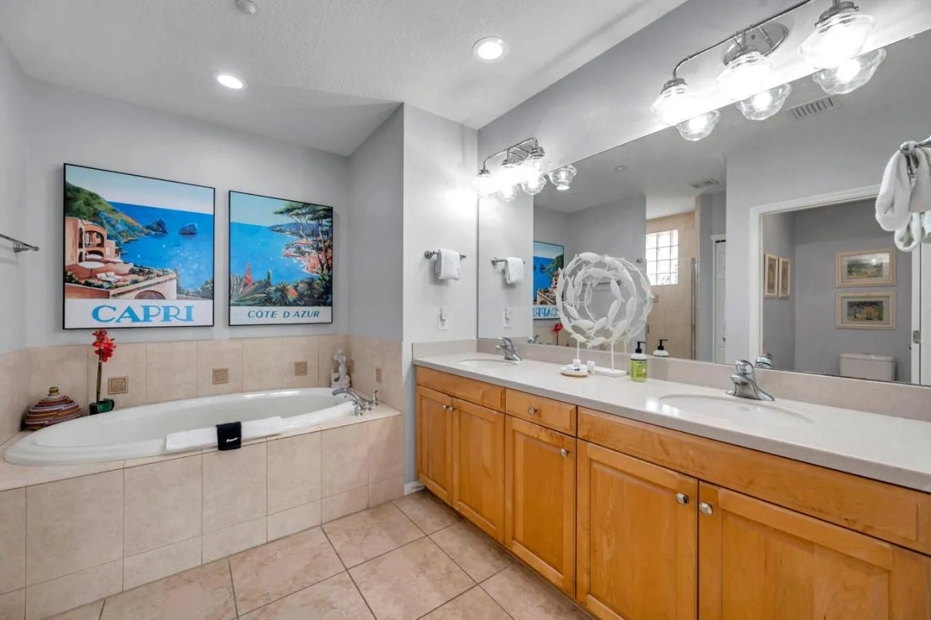 Harborview Grande Unit 207