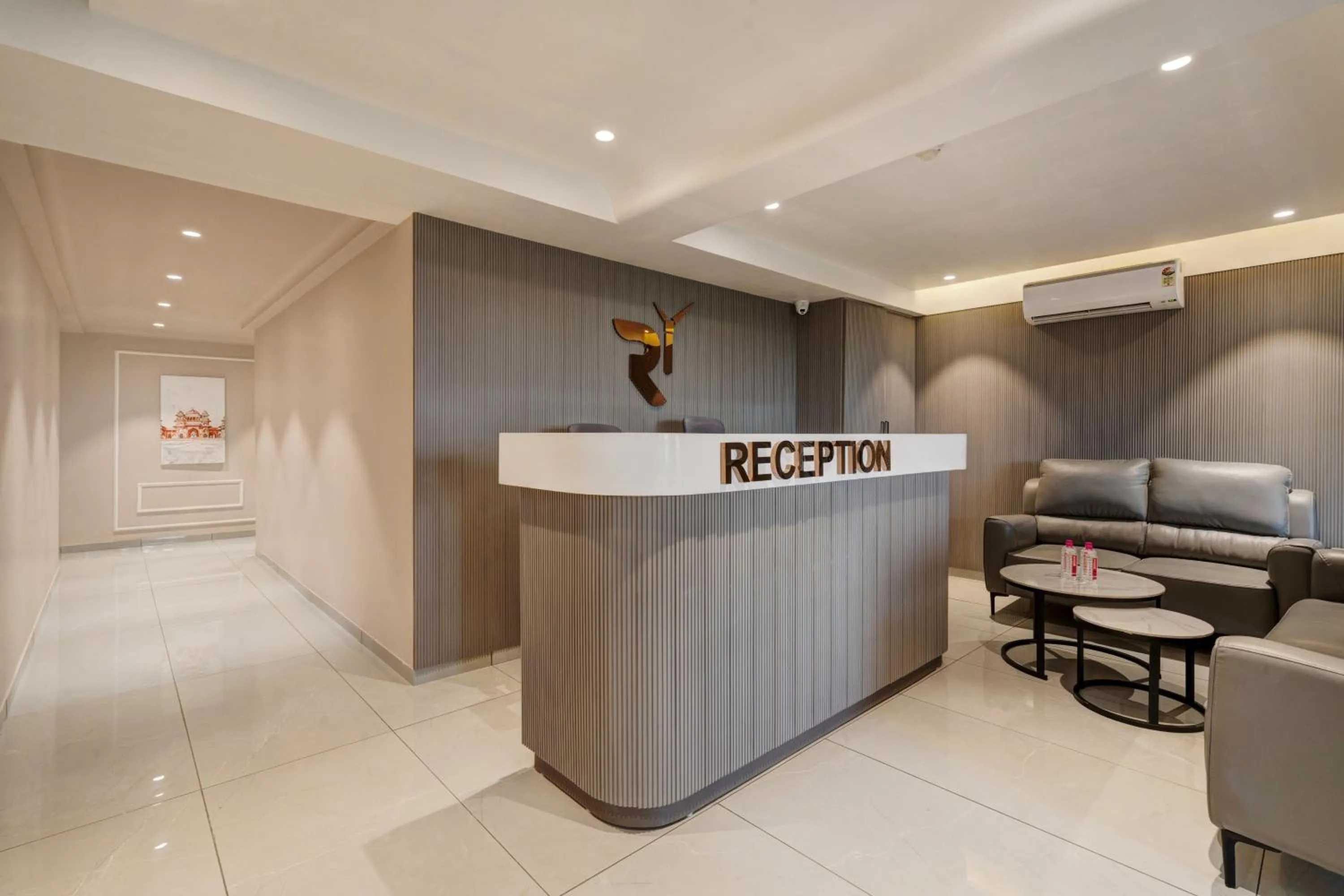 Property logo or sign in Hotel Royal Time