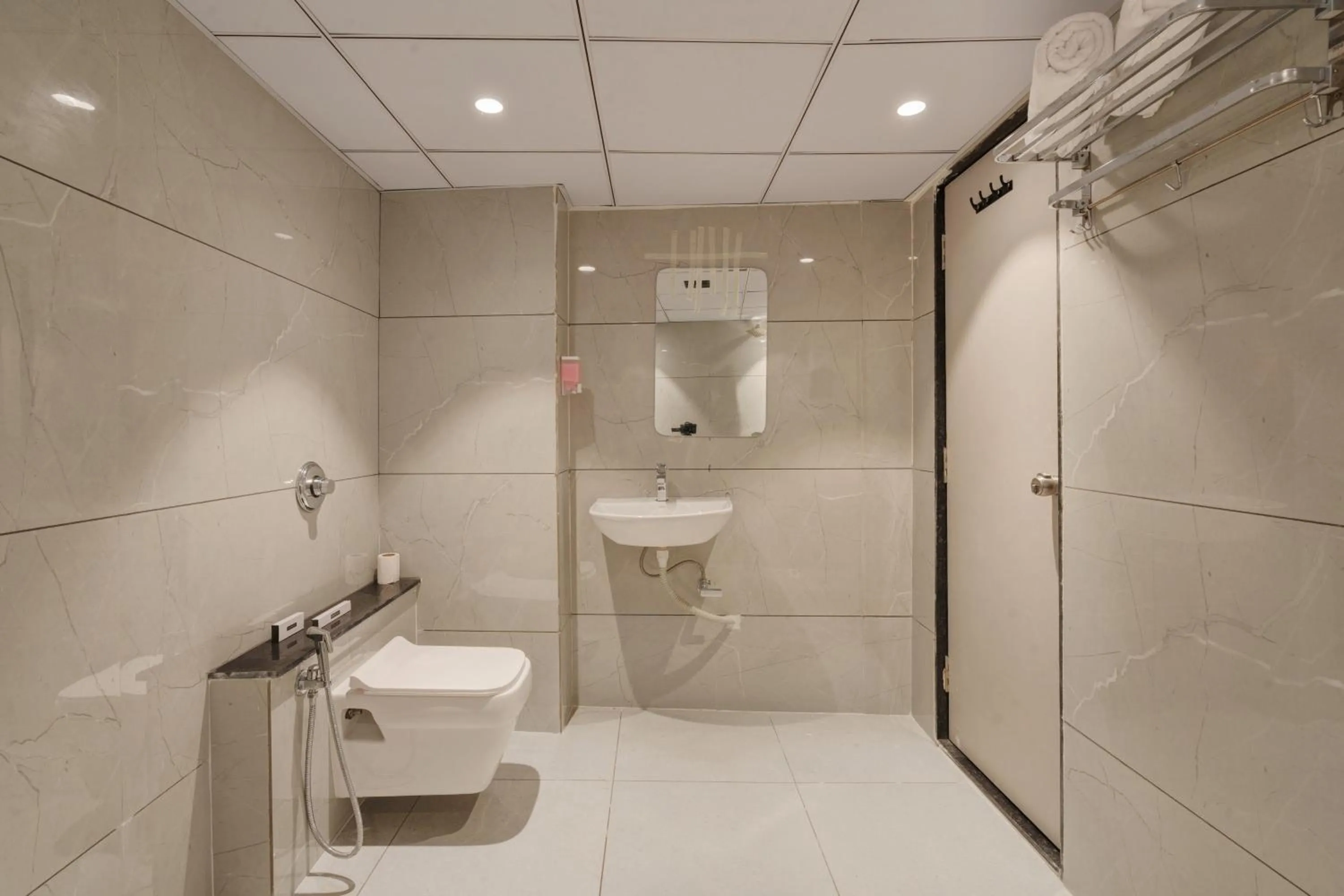 Toilet in Hotel Royal Time