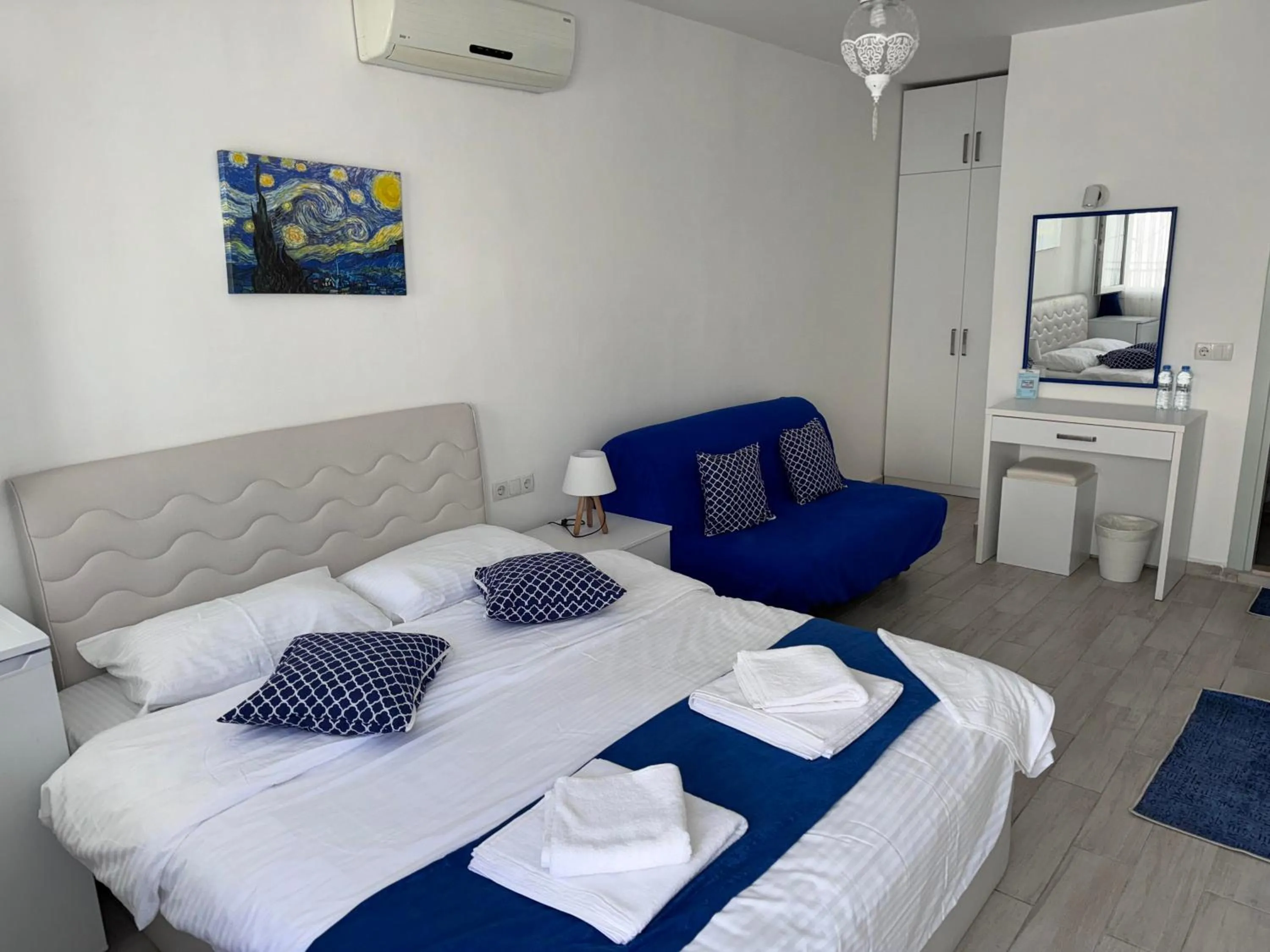 Bed in White and Blue Bodrum