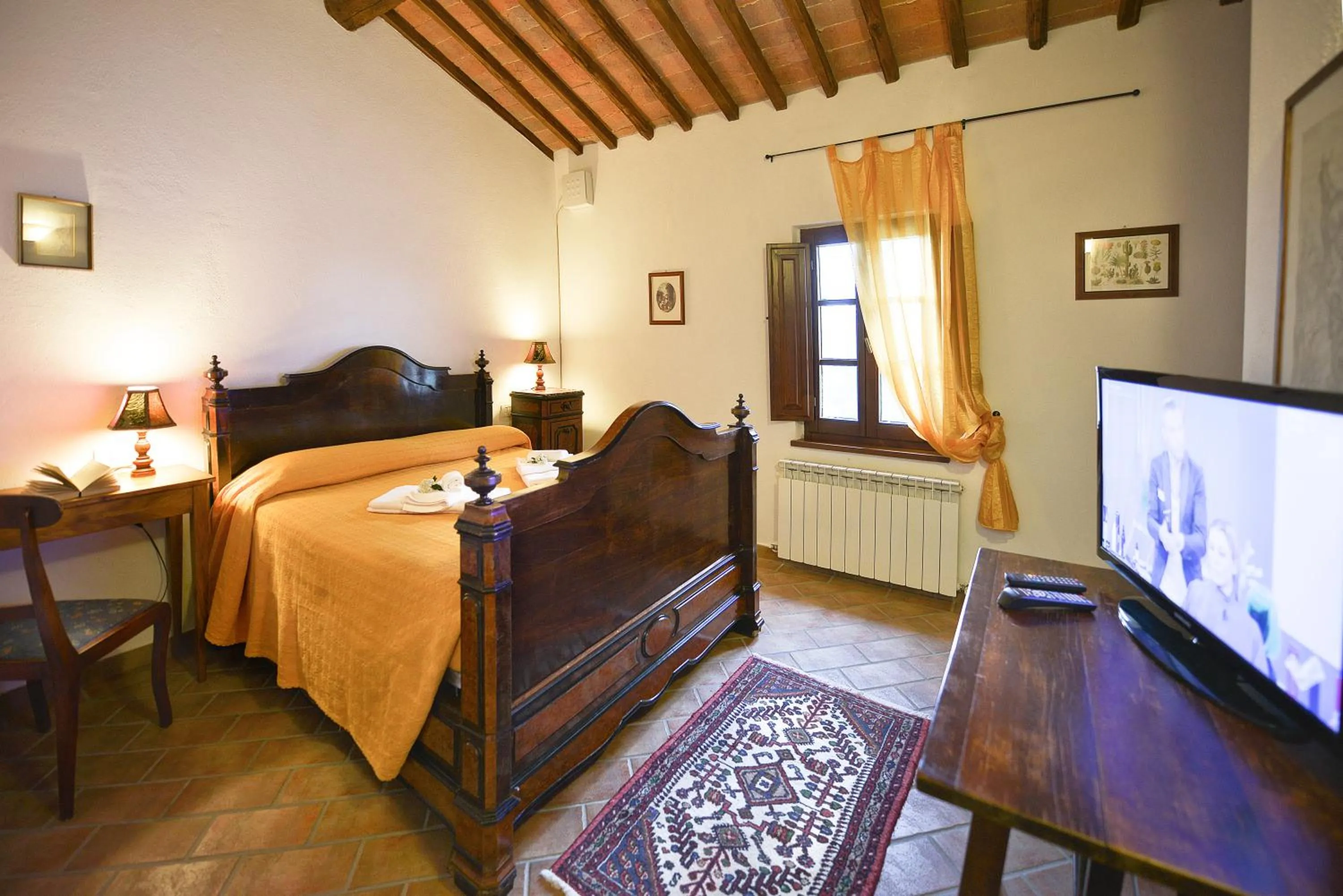 Bedroom, Bed in Podere Suvignano
