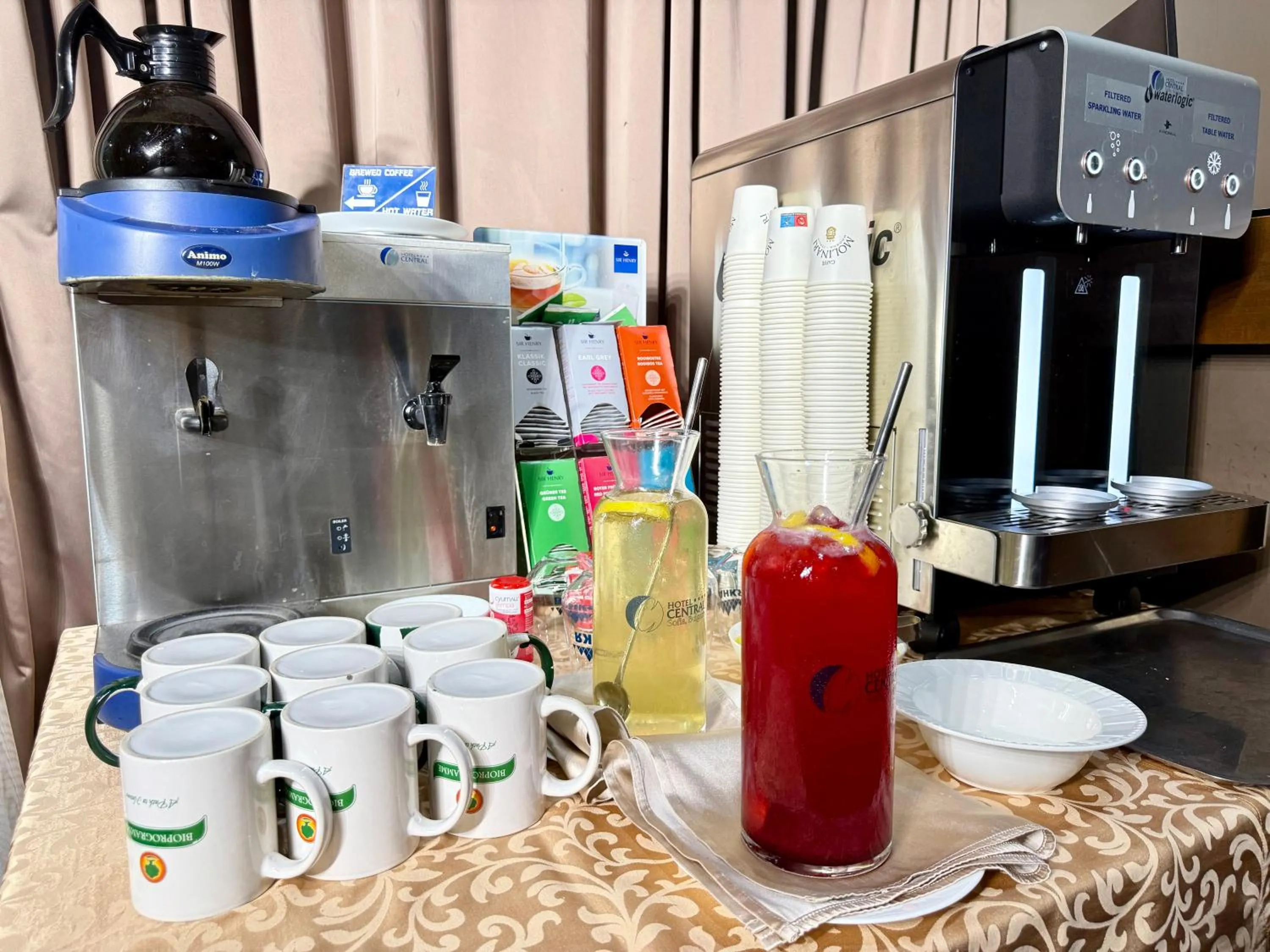 Buffet breakfast in Central Hotel Sofia