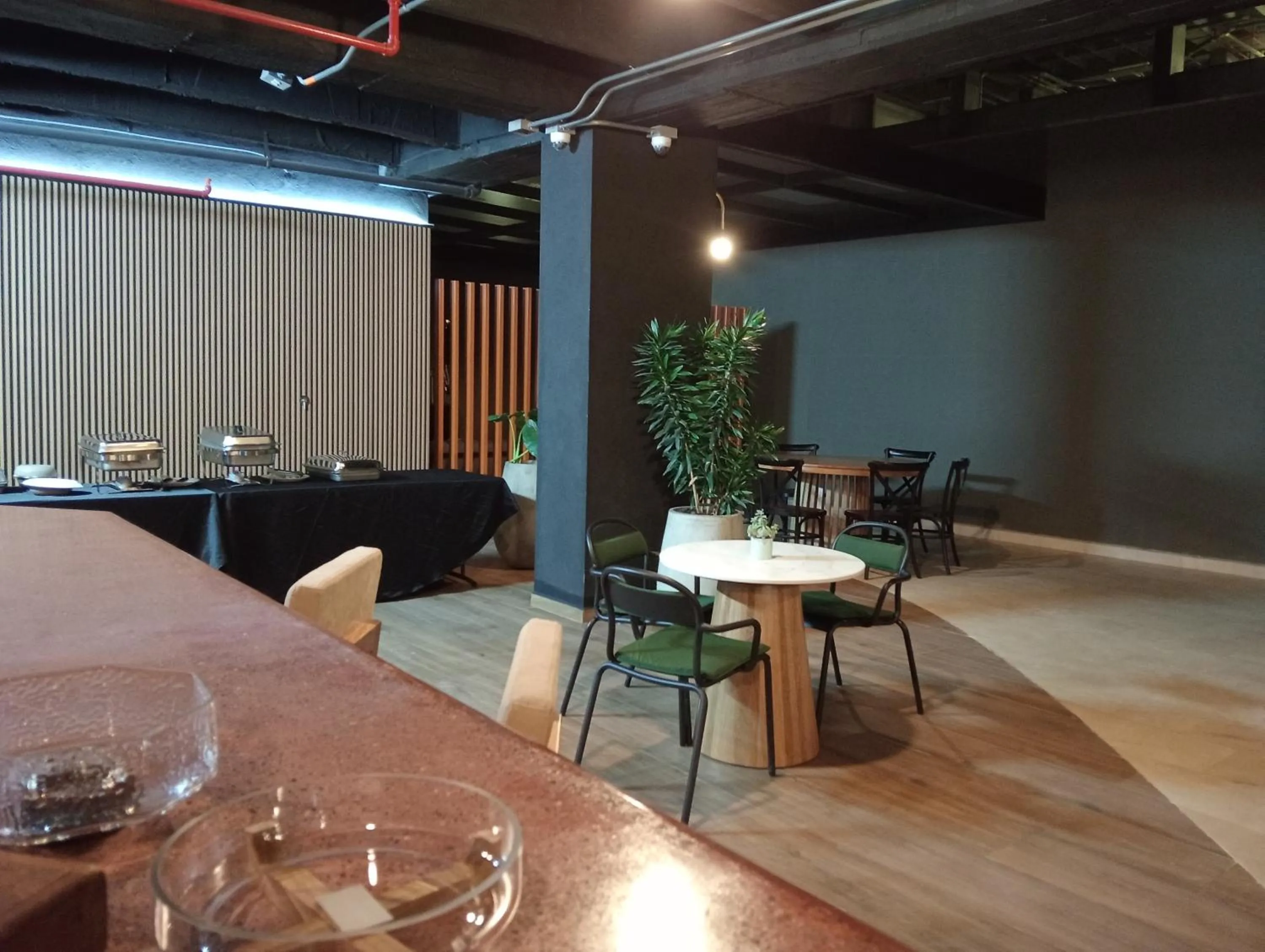 Restaurant/places to eat in Hotel Rulay Medellin