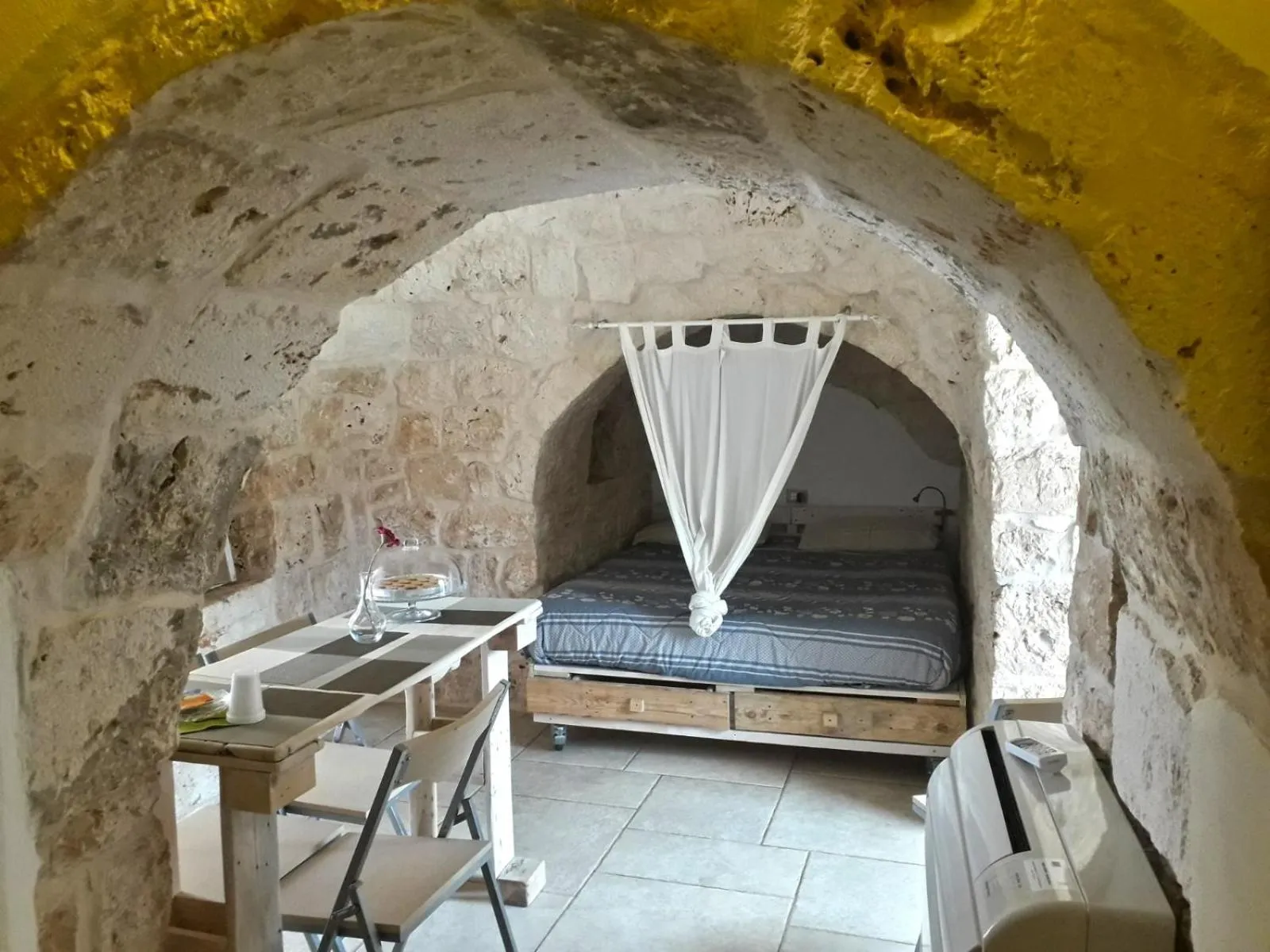 Photo of the whole room in Residence Spadalunga