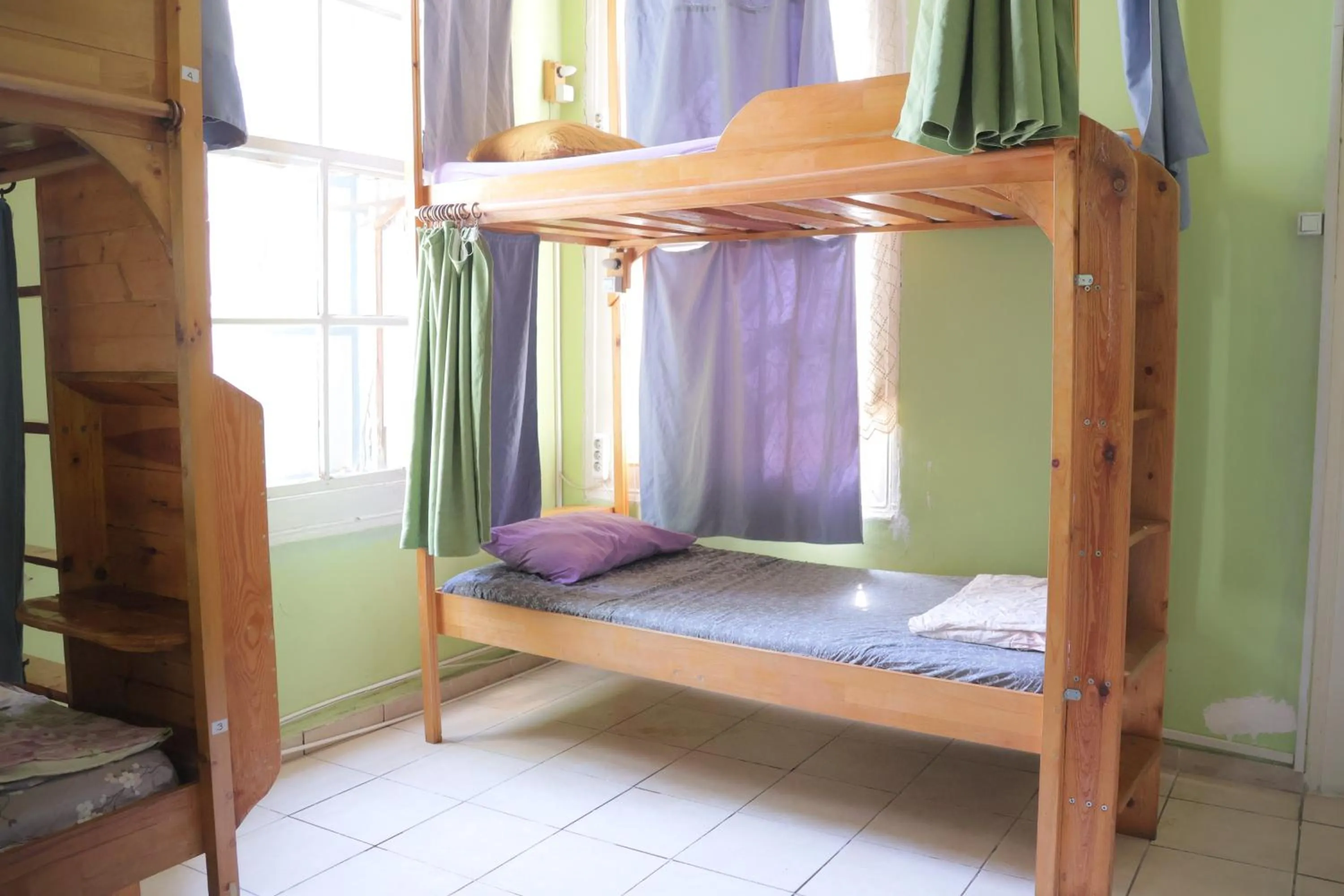 Bedroom, Bed in Lotus Garden Hostel Izmir