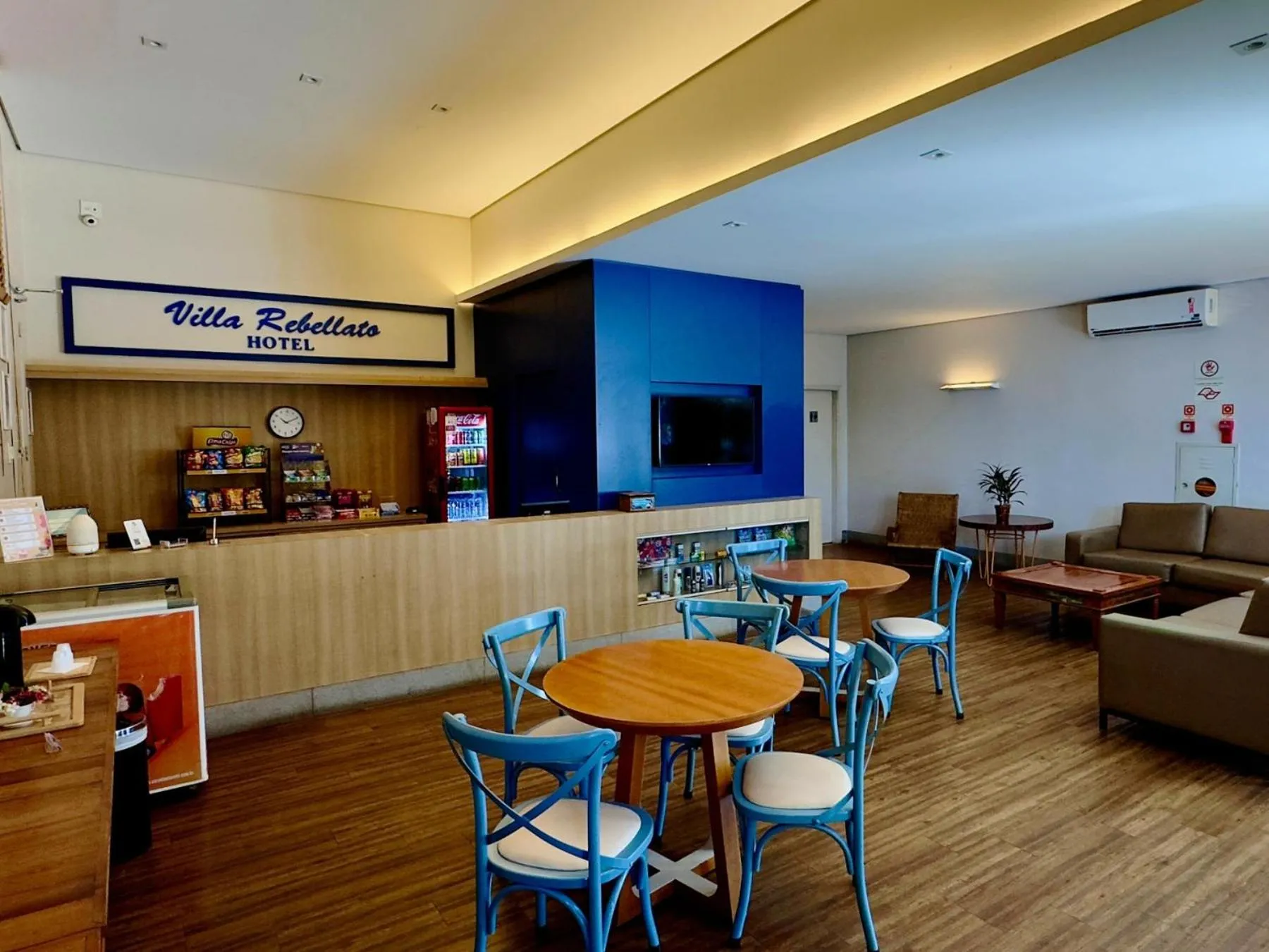 TV and multimedia in Hotel Villa Rebellato