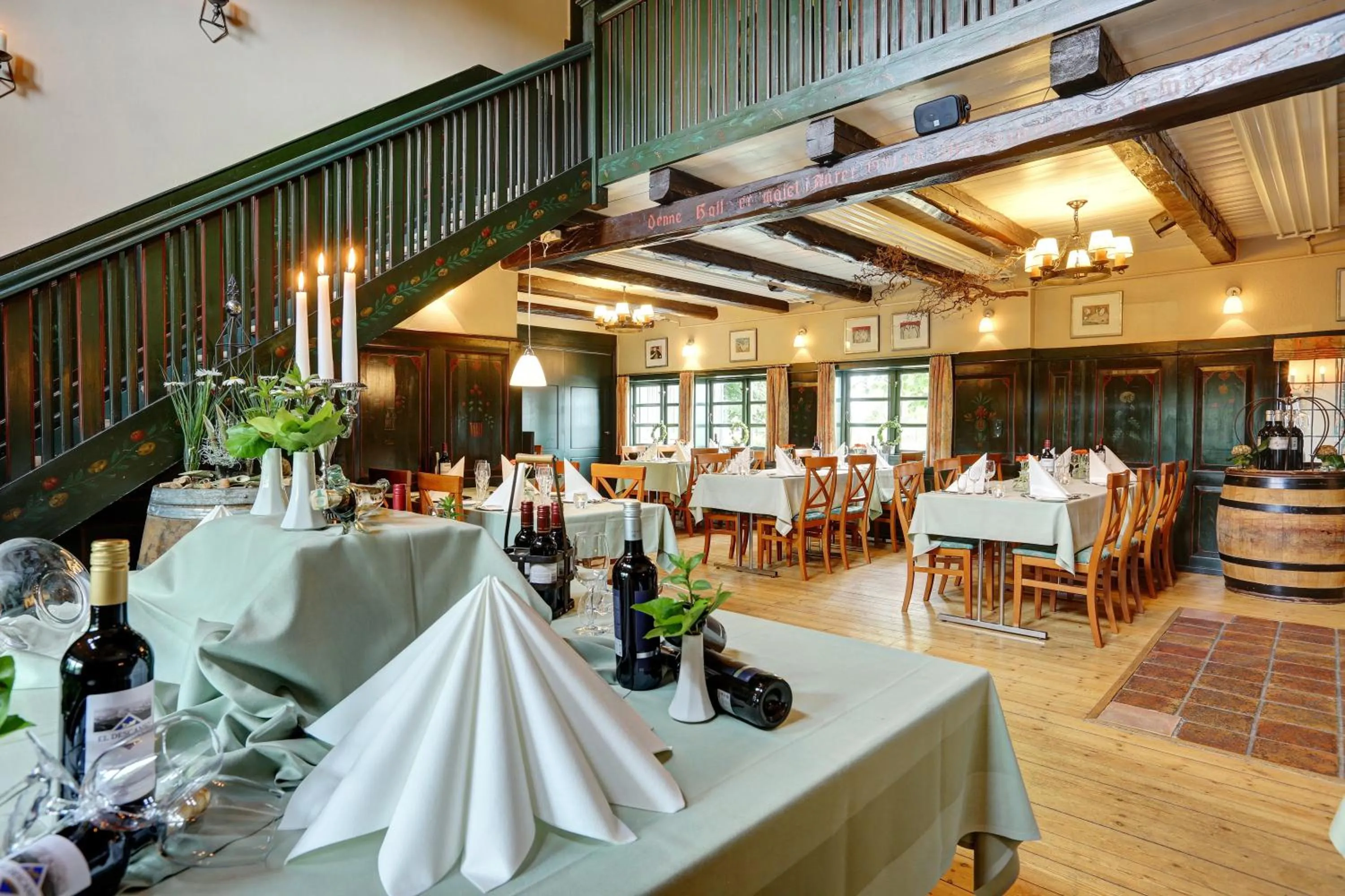 Restaurant/places to eat in The Cottage