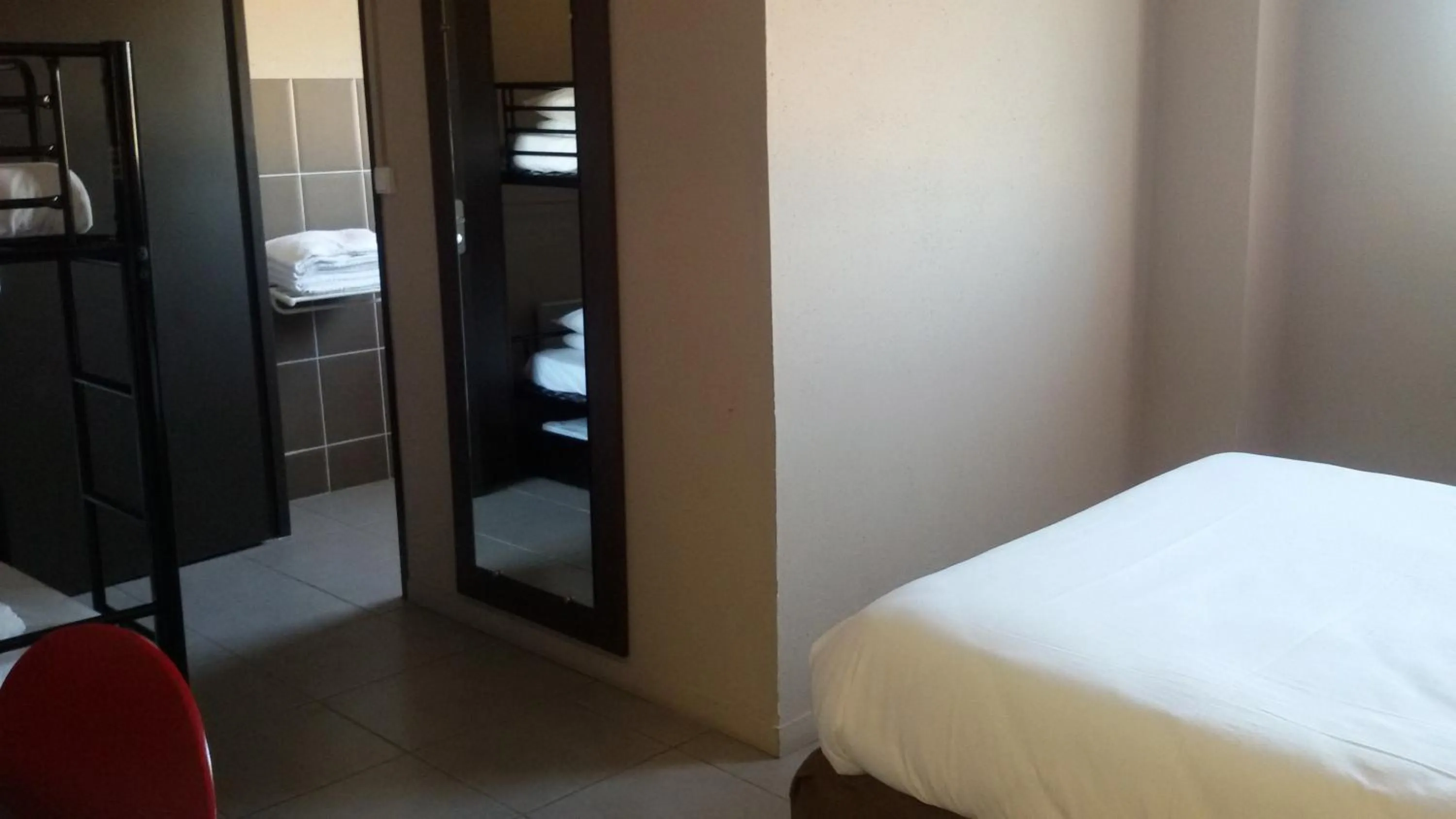 Bedroom, Bed in Hôtel Le Floreal