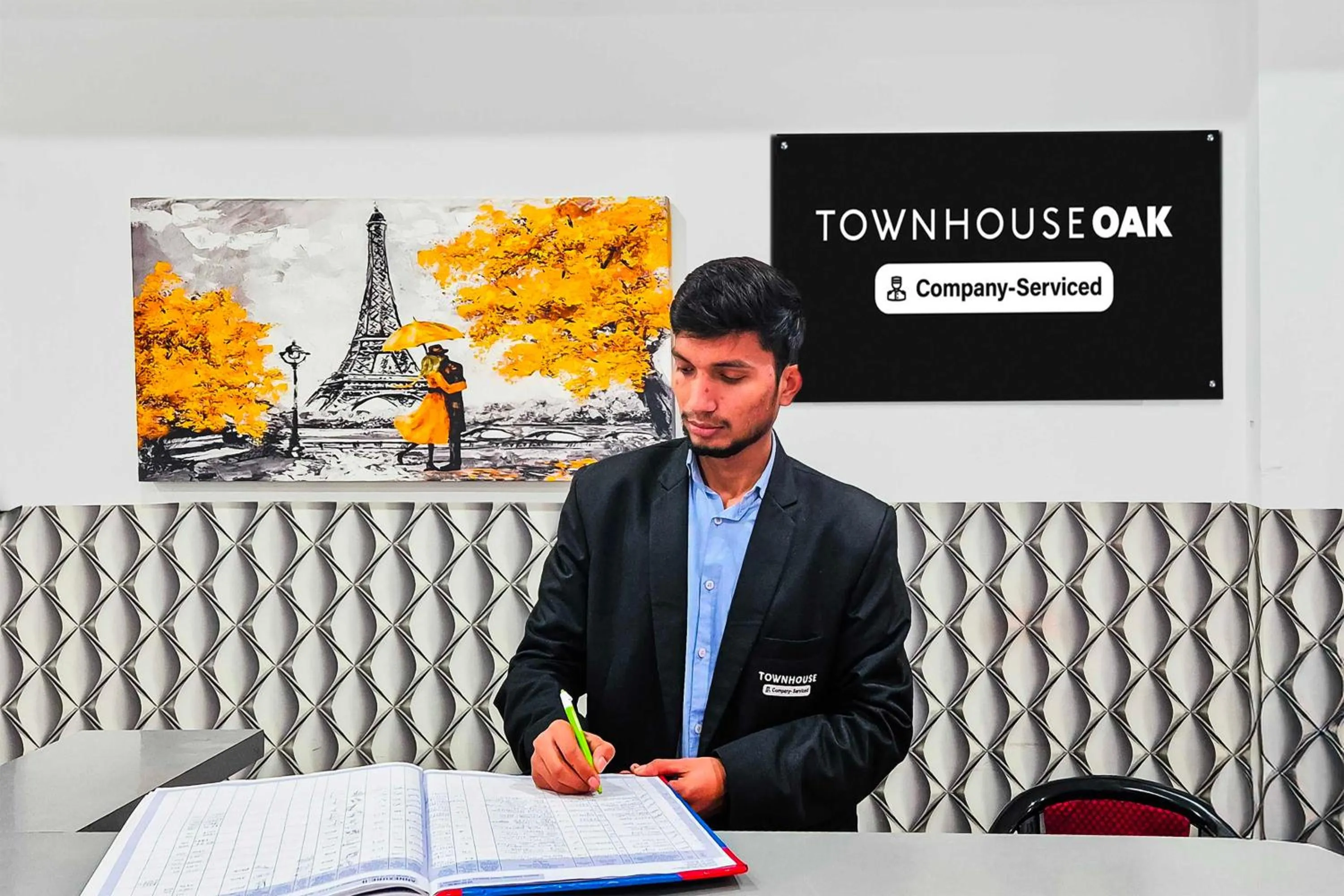 Lobby or reception in Townhouse Oak Sector 69 Gurgaon