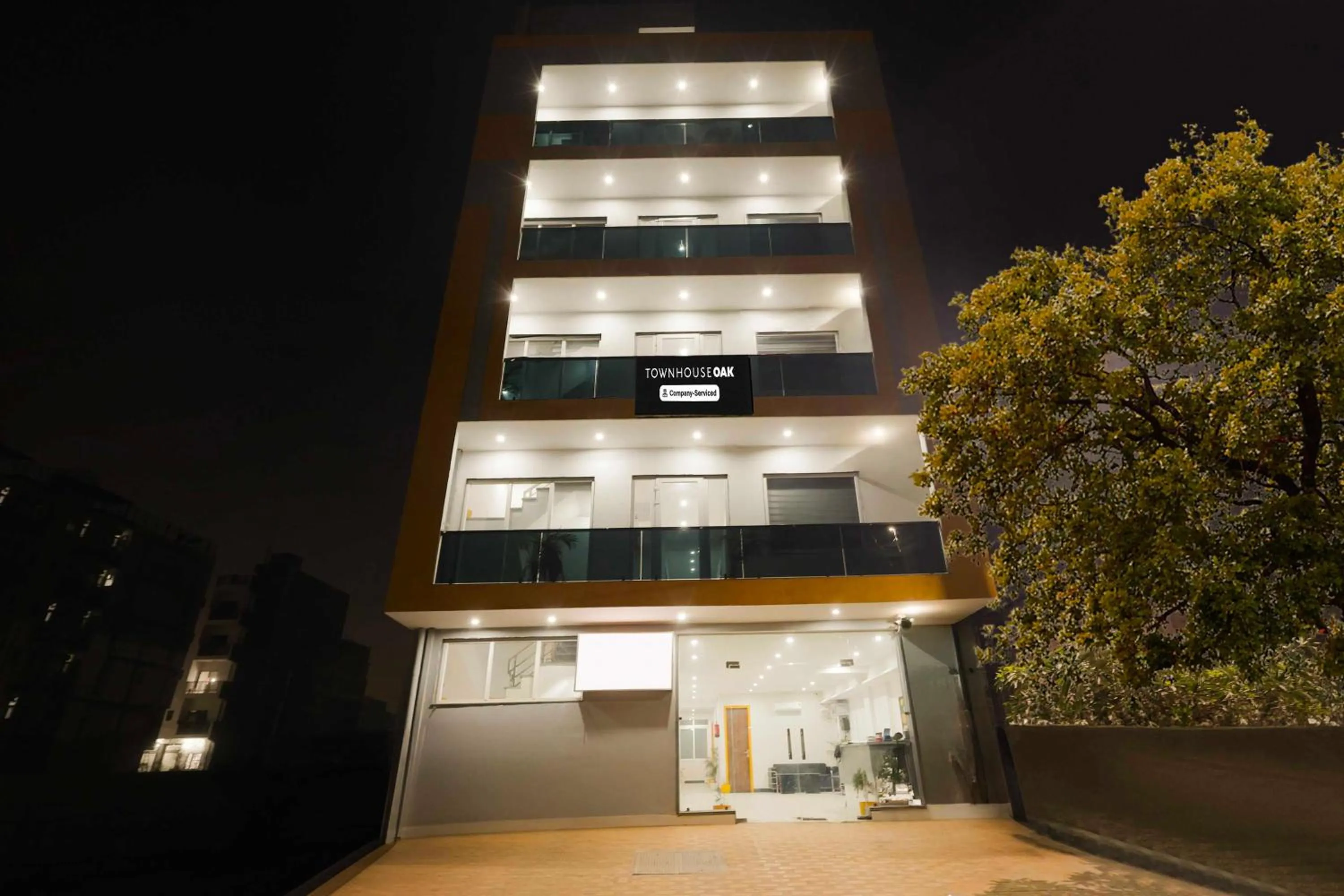 Facade/entrance in Townhouse Oak Sector 69 Gurgaon