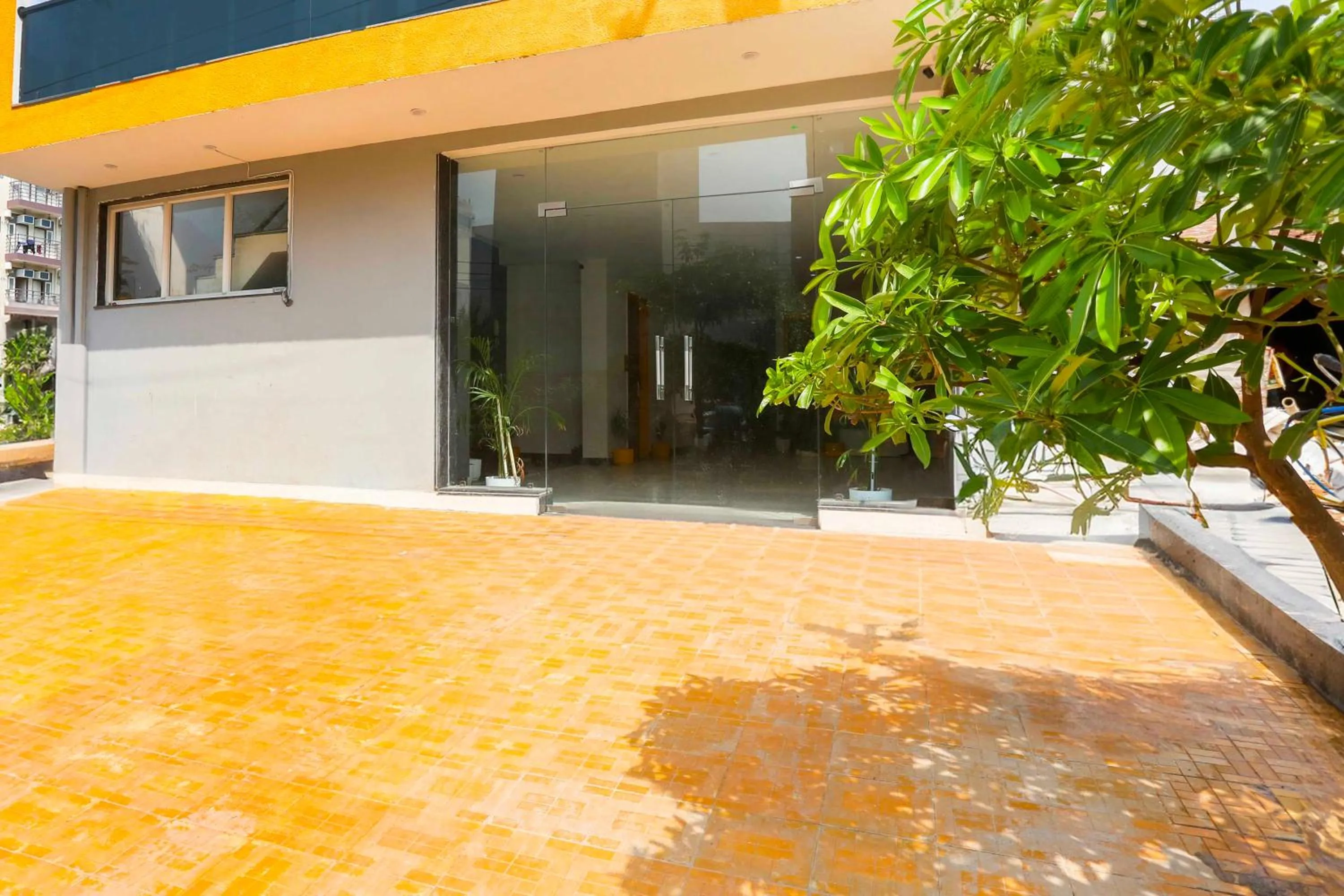 Facade/entrance in Townhouse Oak Sector 69 Gurgaon