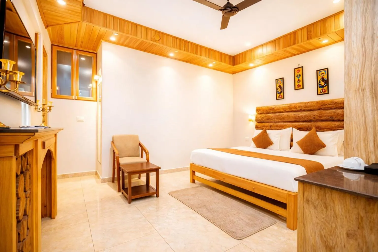 Deluxe Room in The Landour Wood House