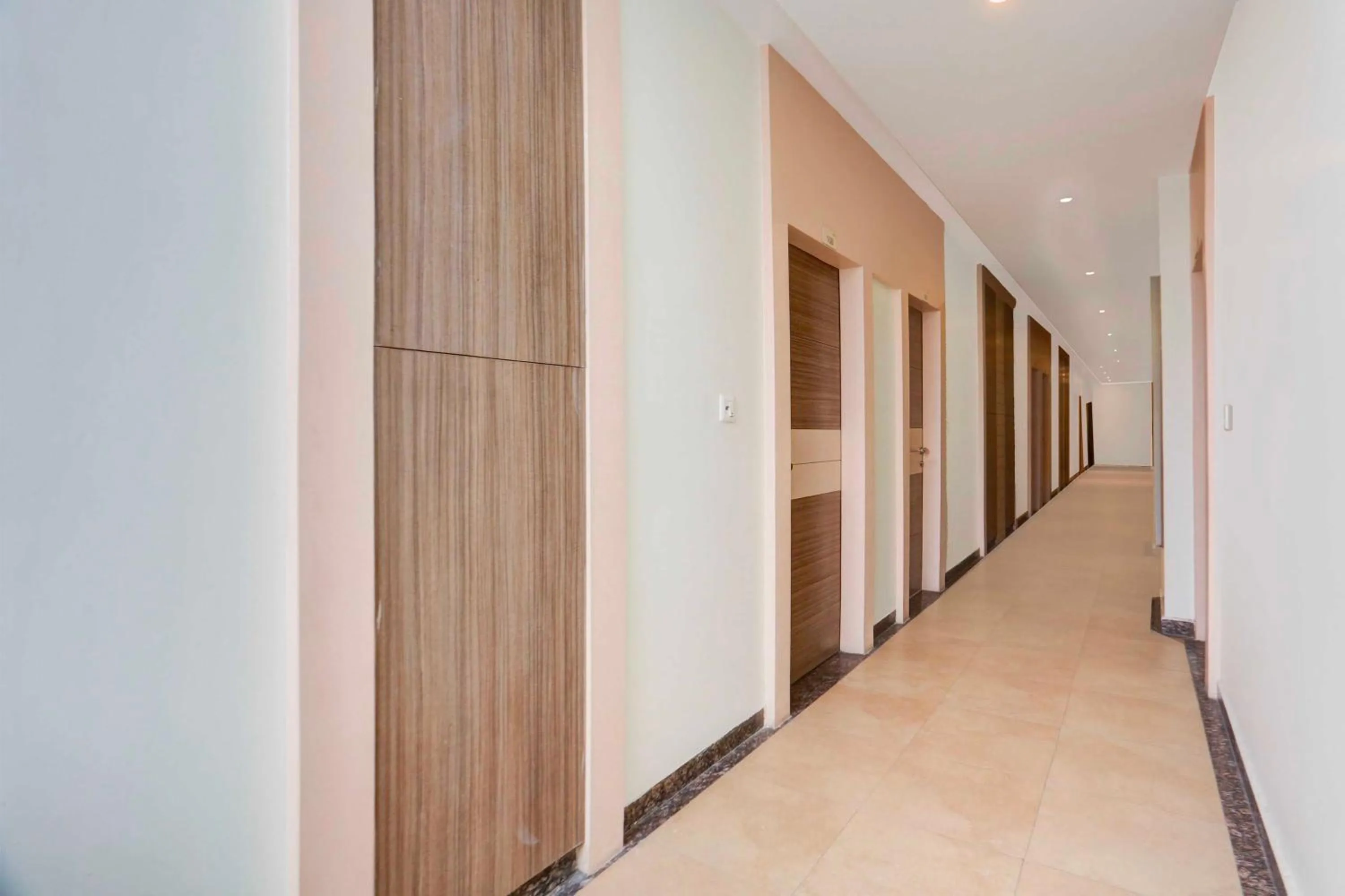 Lobby or reception in Collection O Haldwani Shri Kalu Siddh Temple