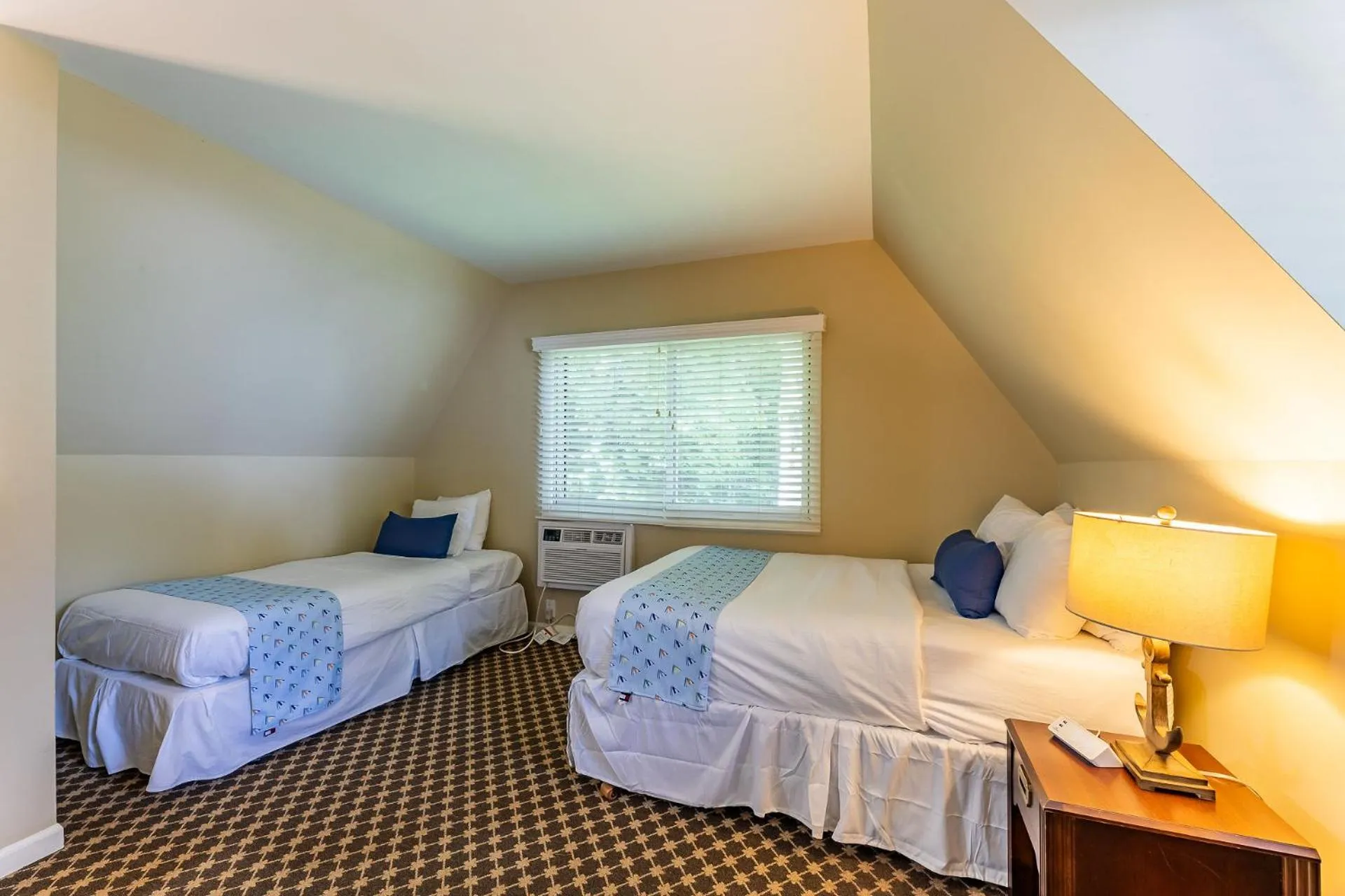 Bed in Michillinda Lodge Resort