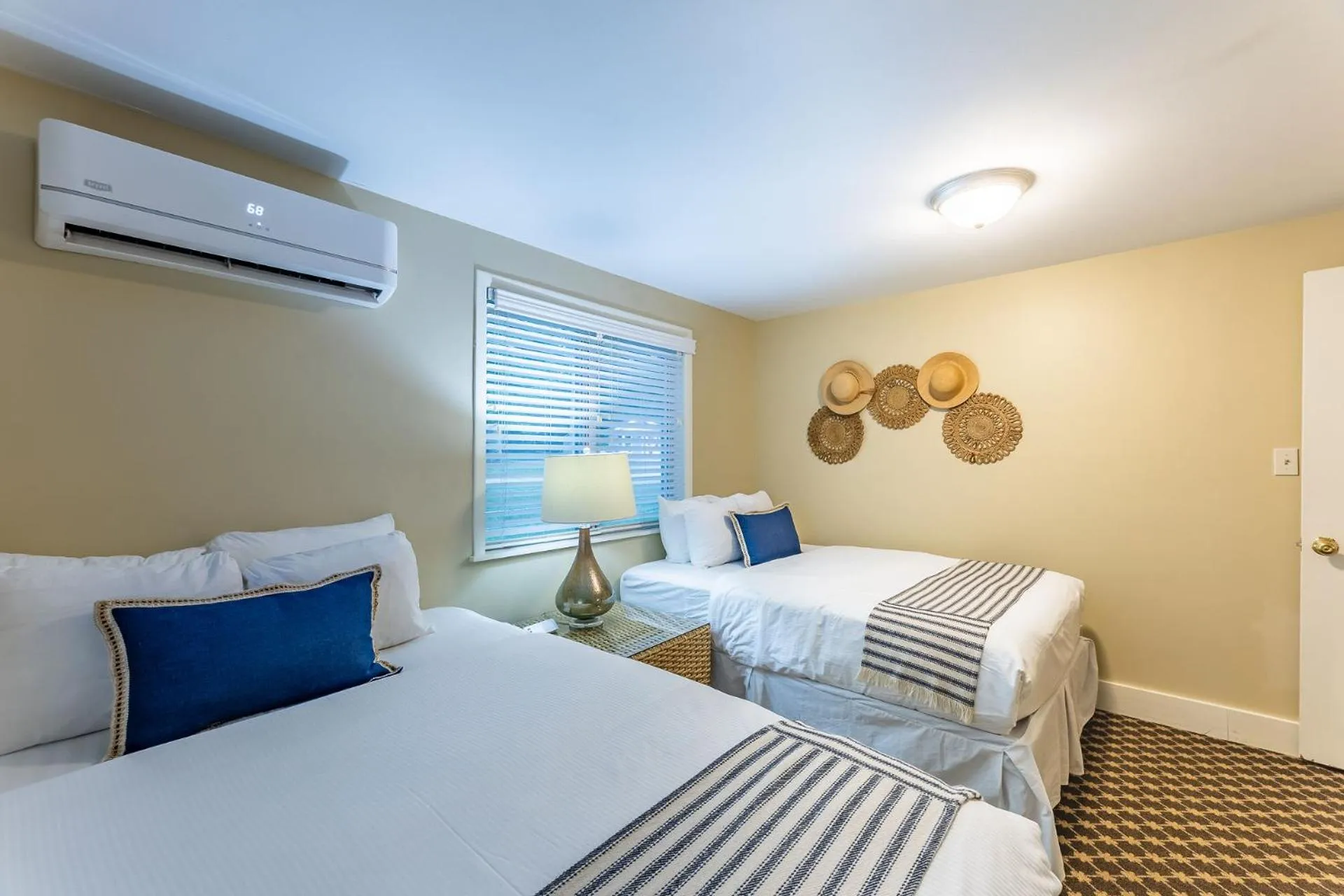 Bed in Michillinda Lodge Resort