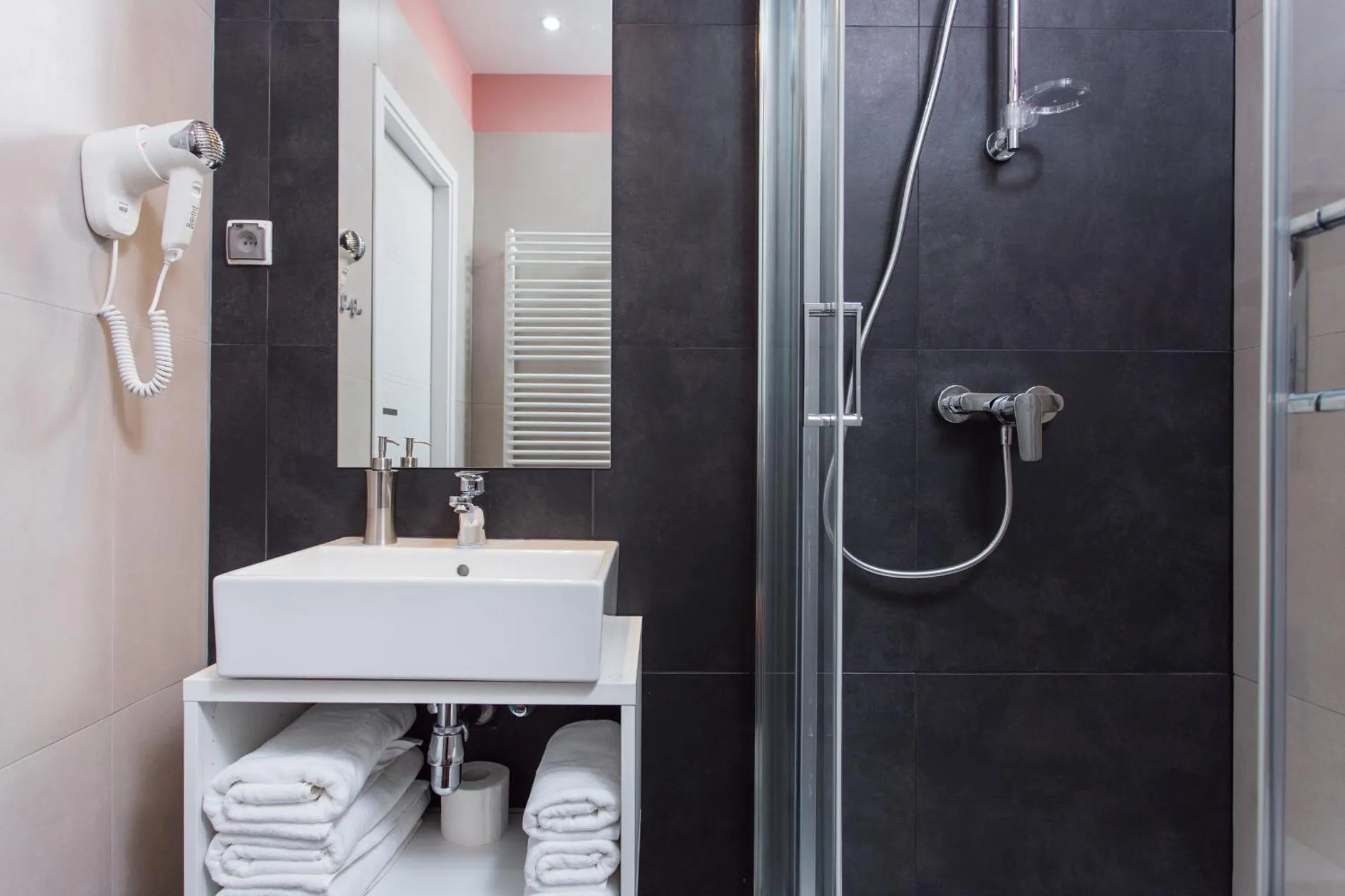 Bathroom in Krakow B&B