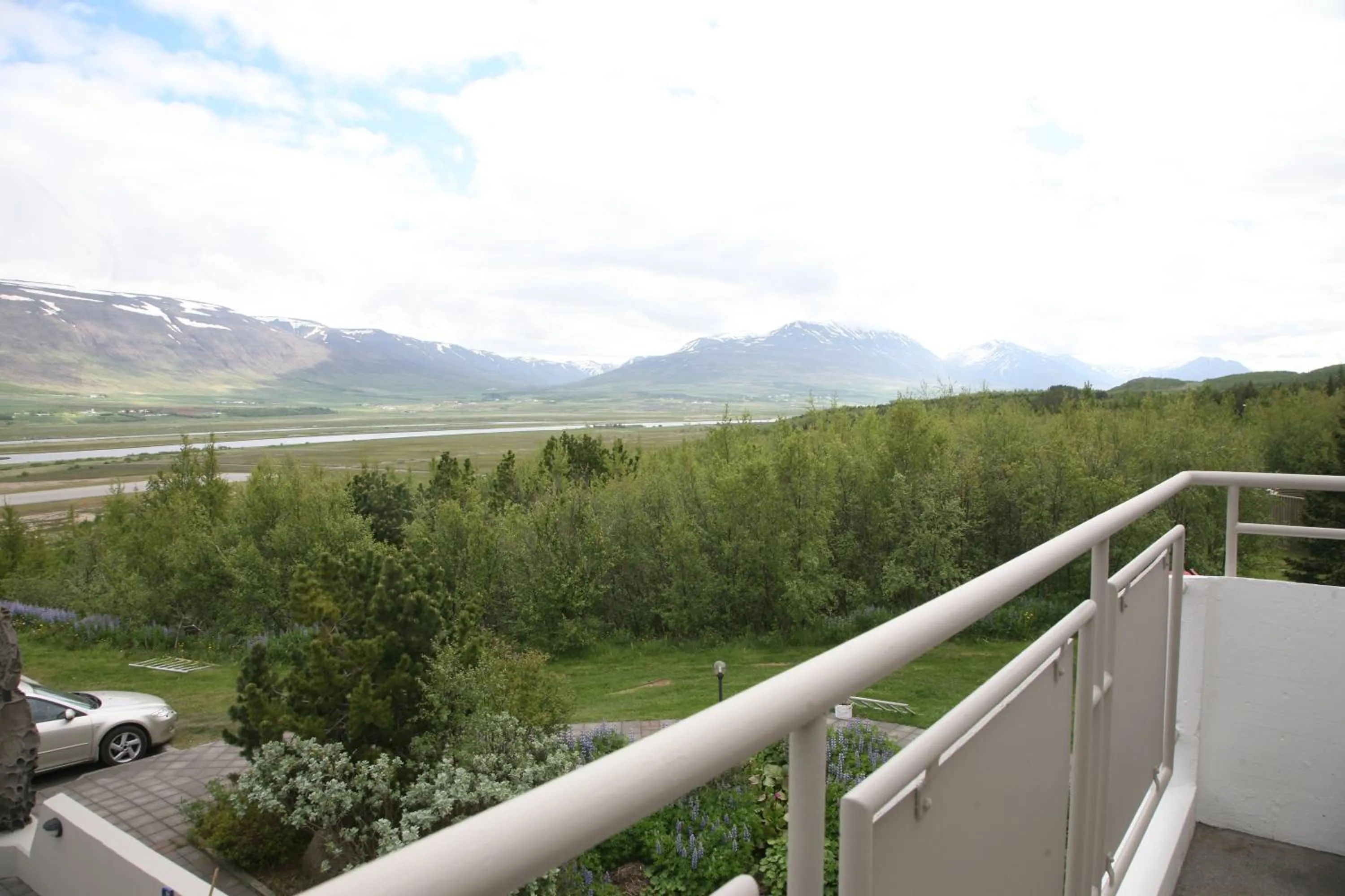 Property building in Hotel Kjarnalundur- Aurora Dream - Lodges and Rooms