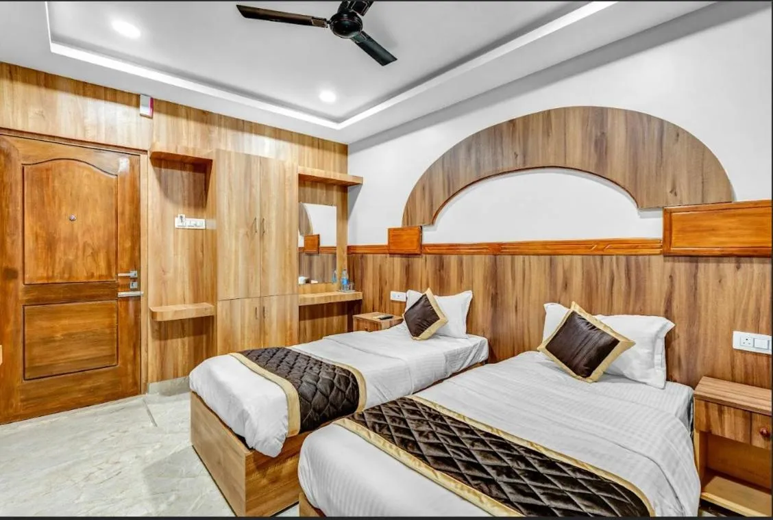 TV and multimedia, Bed in Wooden Park Hotel - Near DLF IT Park