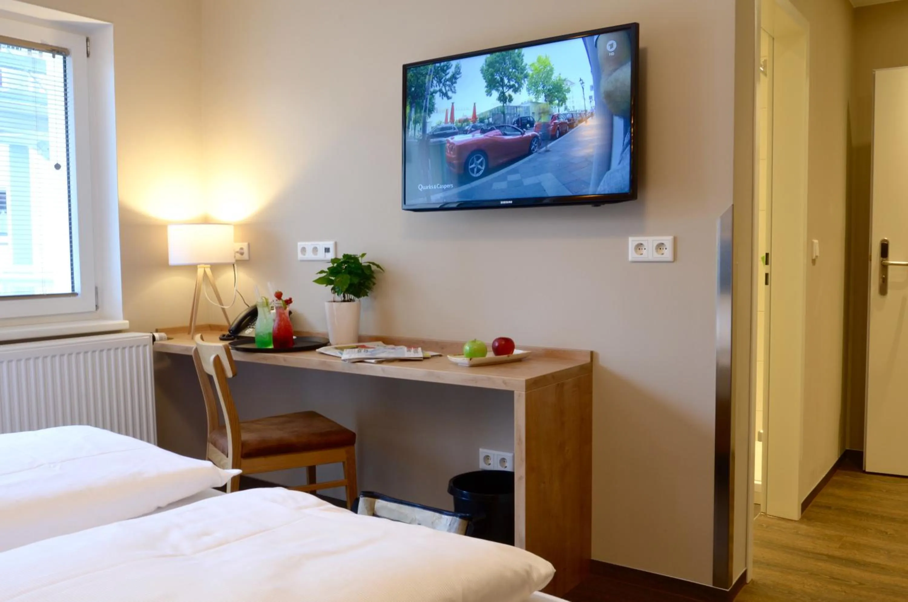 TV and multimedia, Bed in Hotel FIVE