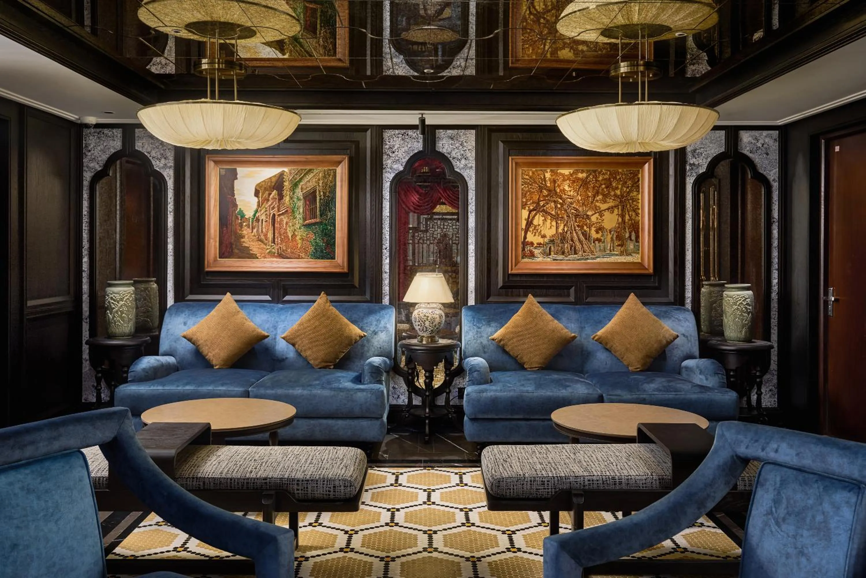 Seating area in Tonkin Luxury Boutique Hotel & Spa