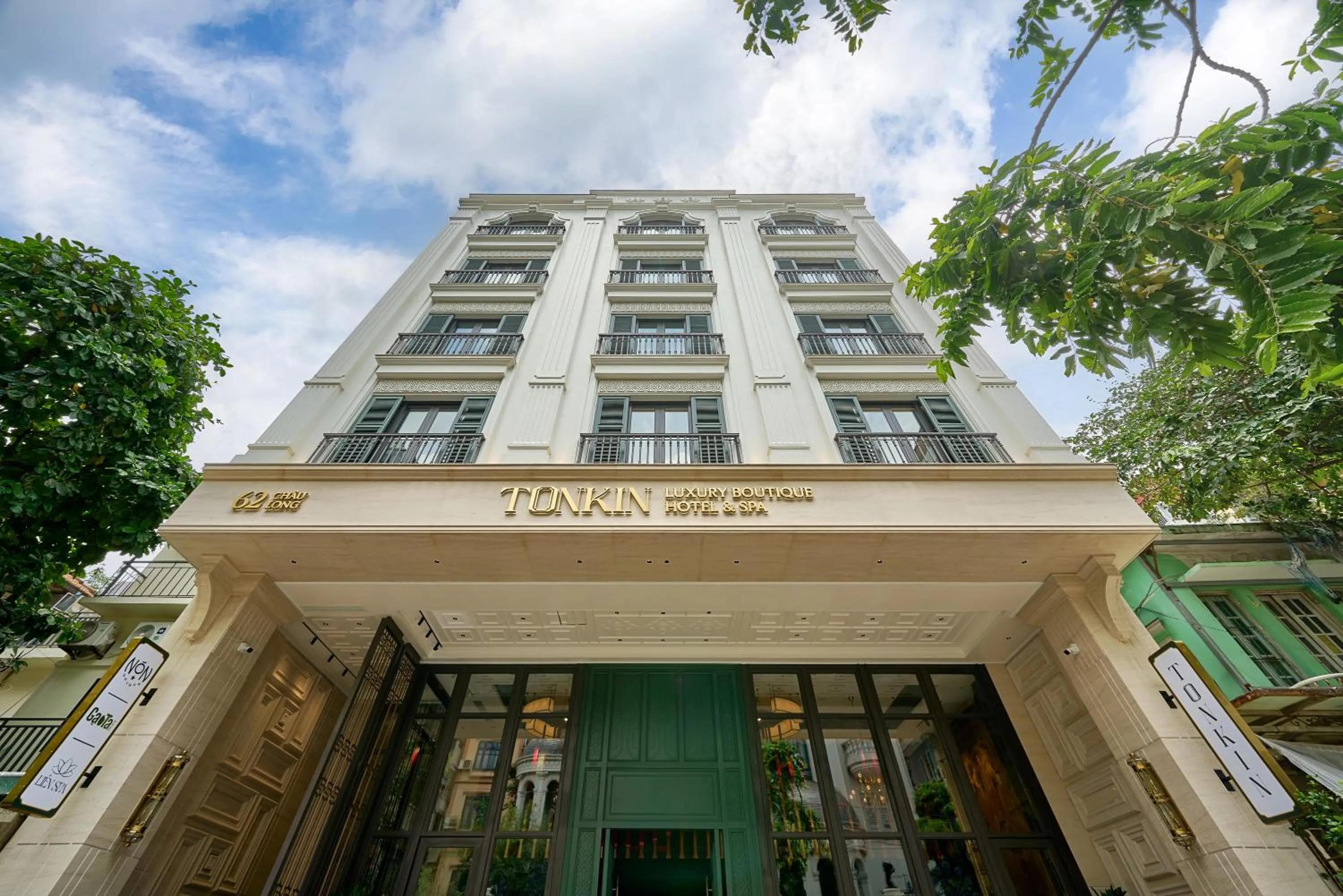 Property building in Tonkin Luxury Boutique Hotel & Spa