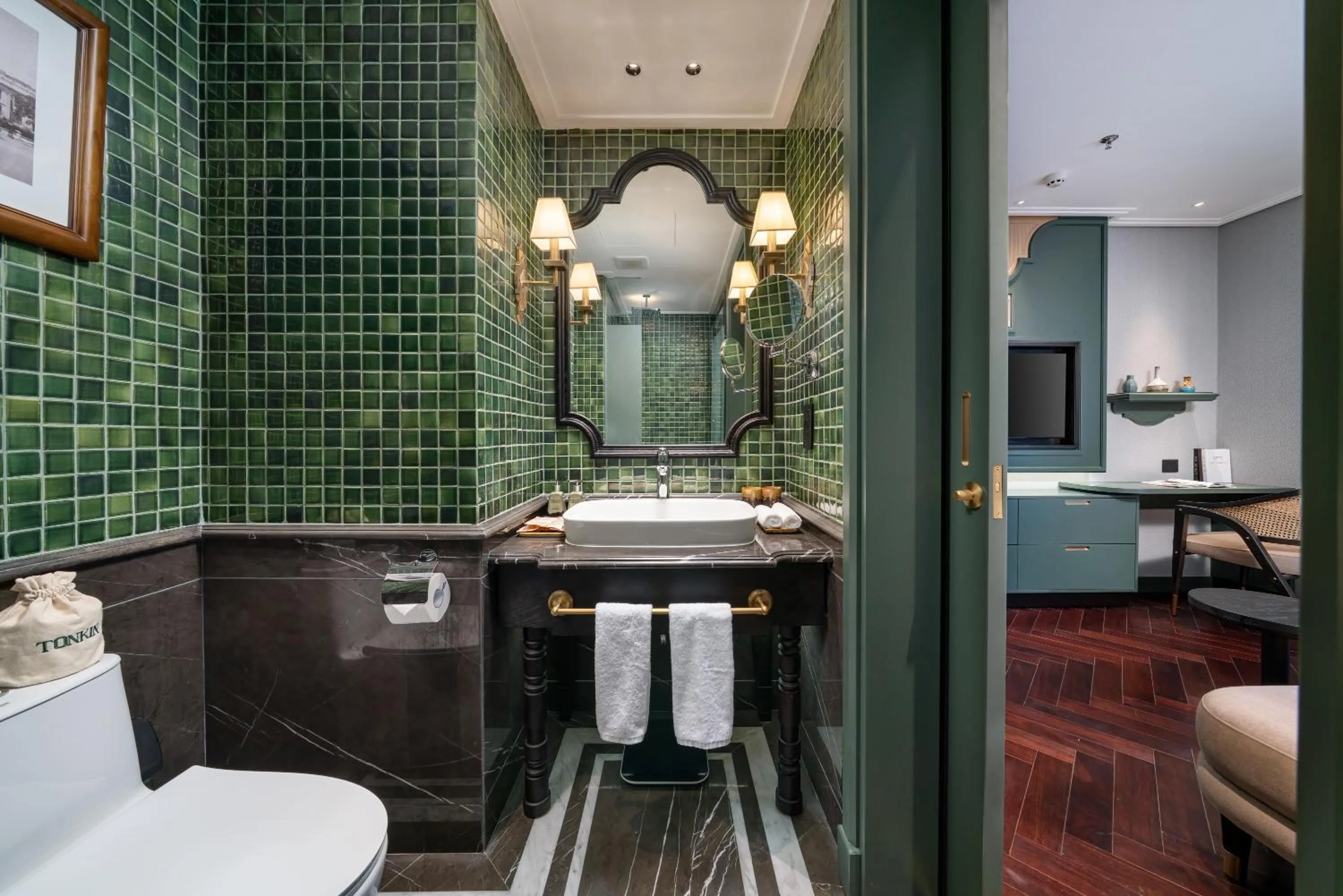 Toilet in Tonkin Luxury Boutique Hotel & Spa