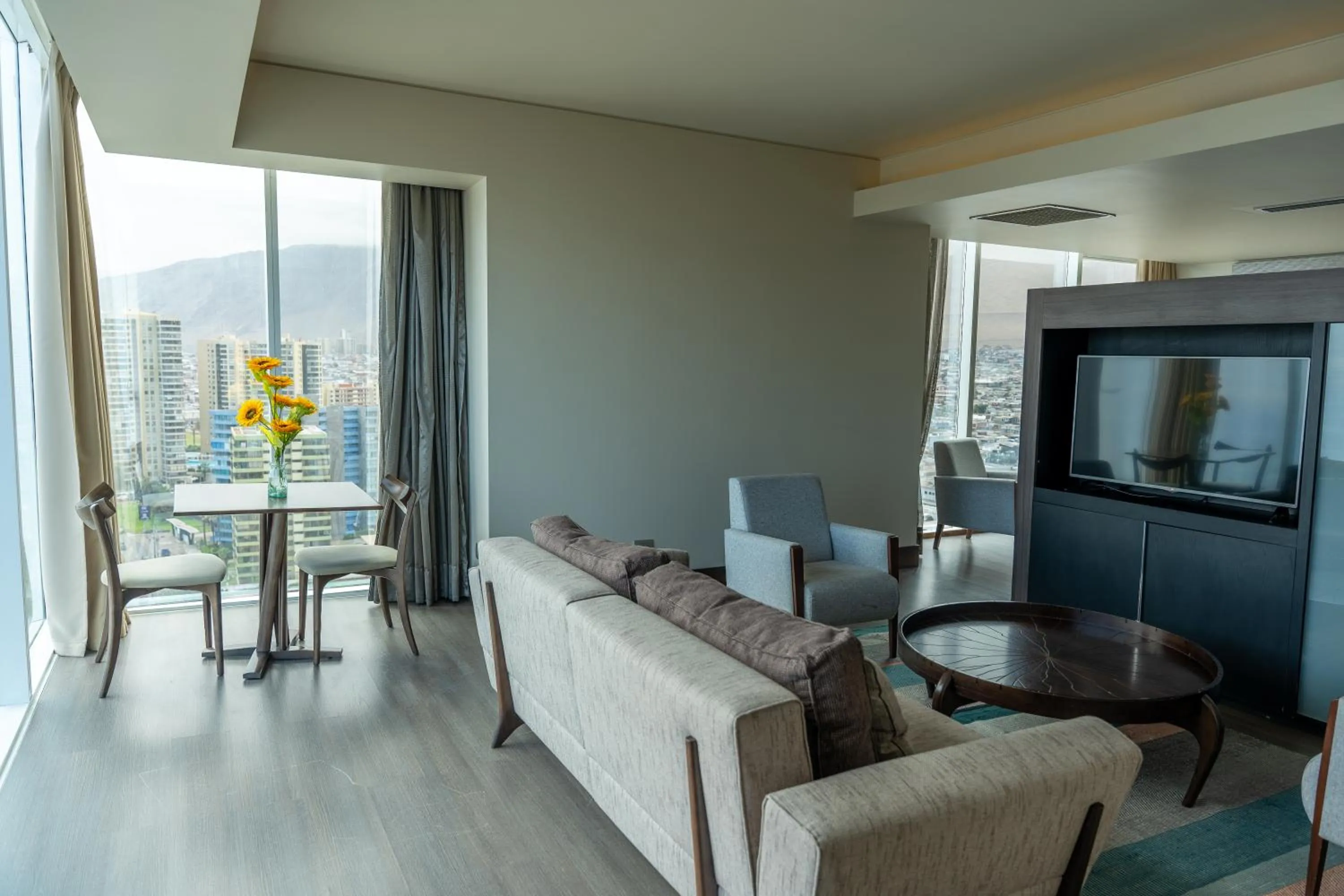 TV and multimedia in Hotel Terrado Cavancha