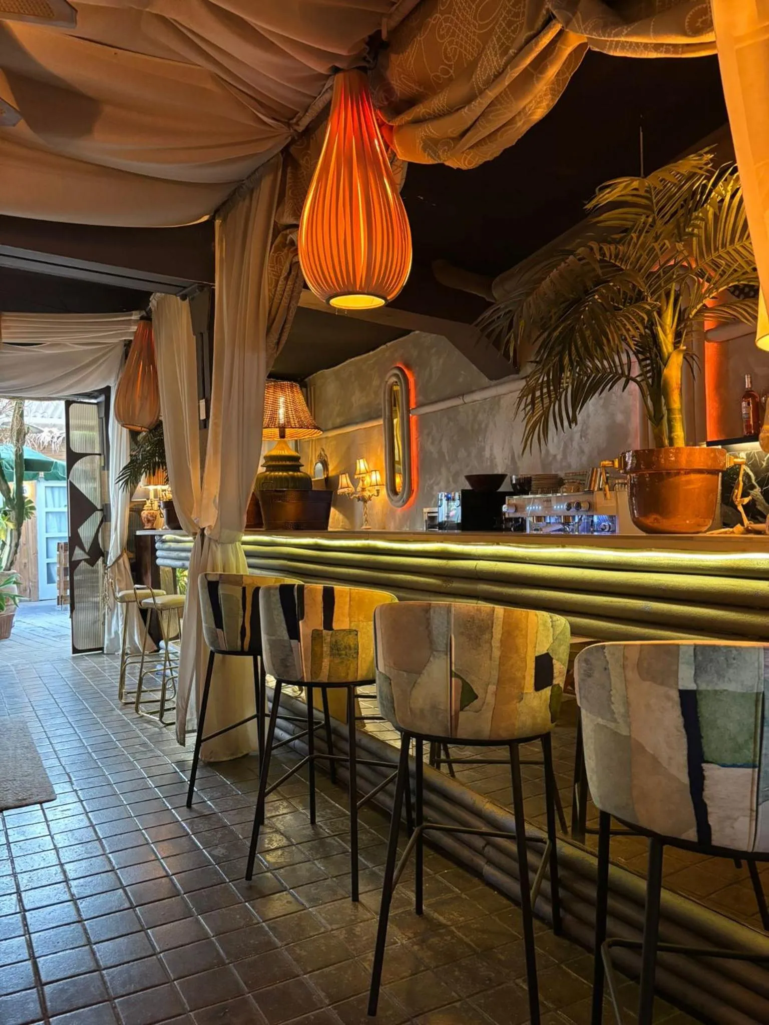 Hotel Life Gran Via - Tropical garden