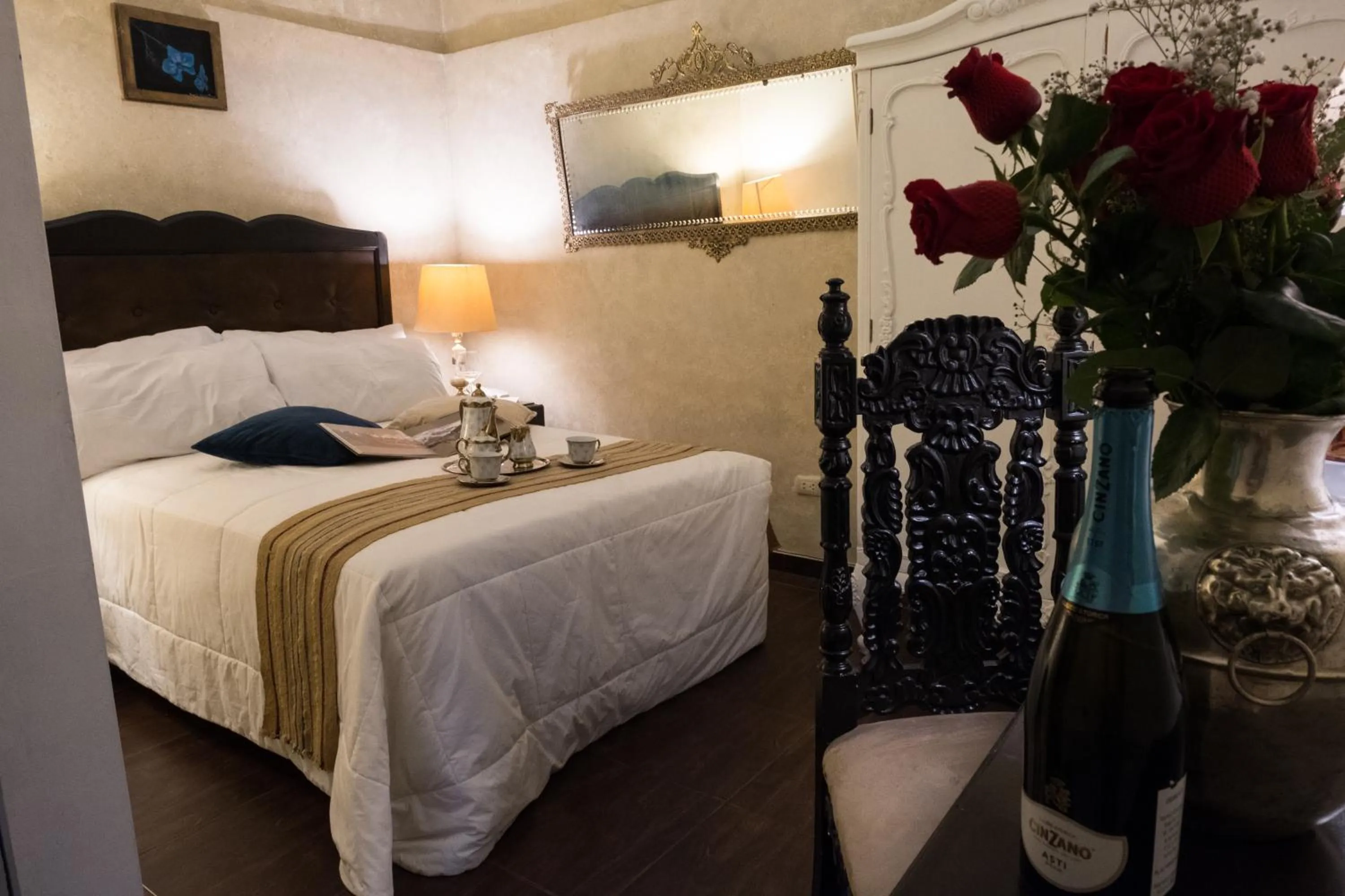 Photo of the whole room, Bed in Casa Falleri Boutique Hotel